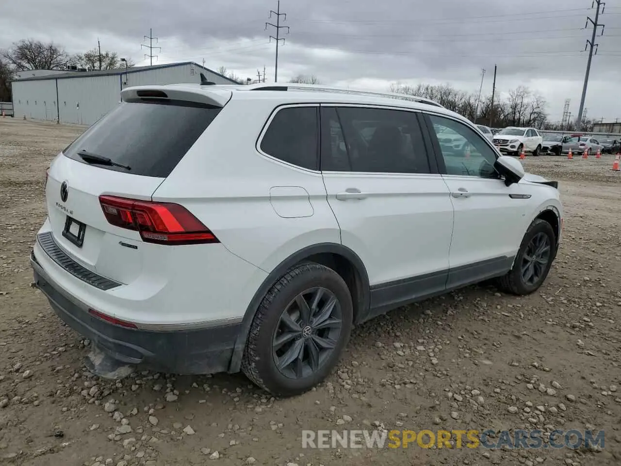 3 Photograph of a damaged car 3VVMB7AX5RM186579 VOLKSWAGEN TIGUAN 2024