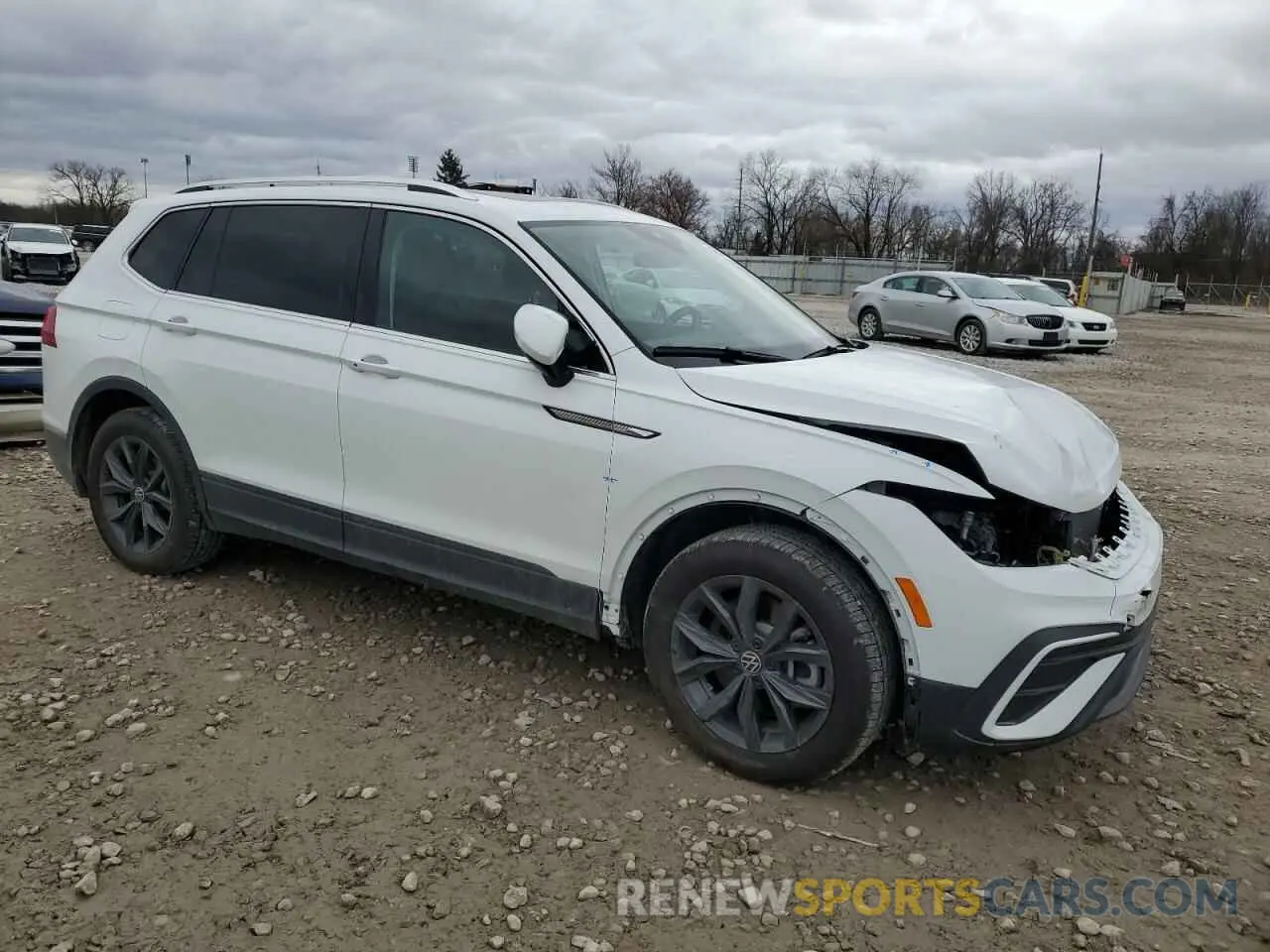 4 Photograph of a damaged car 3VVMB7AX5RM186579 VOLKSWAGEN TIGUAN 2024