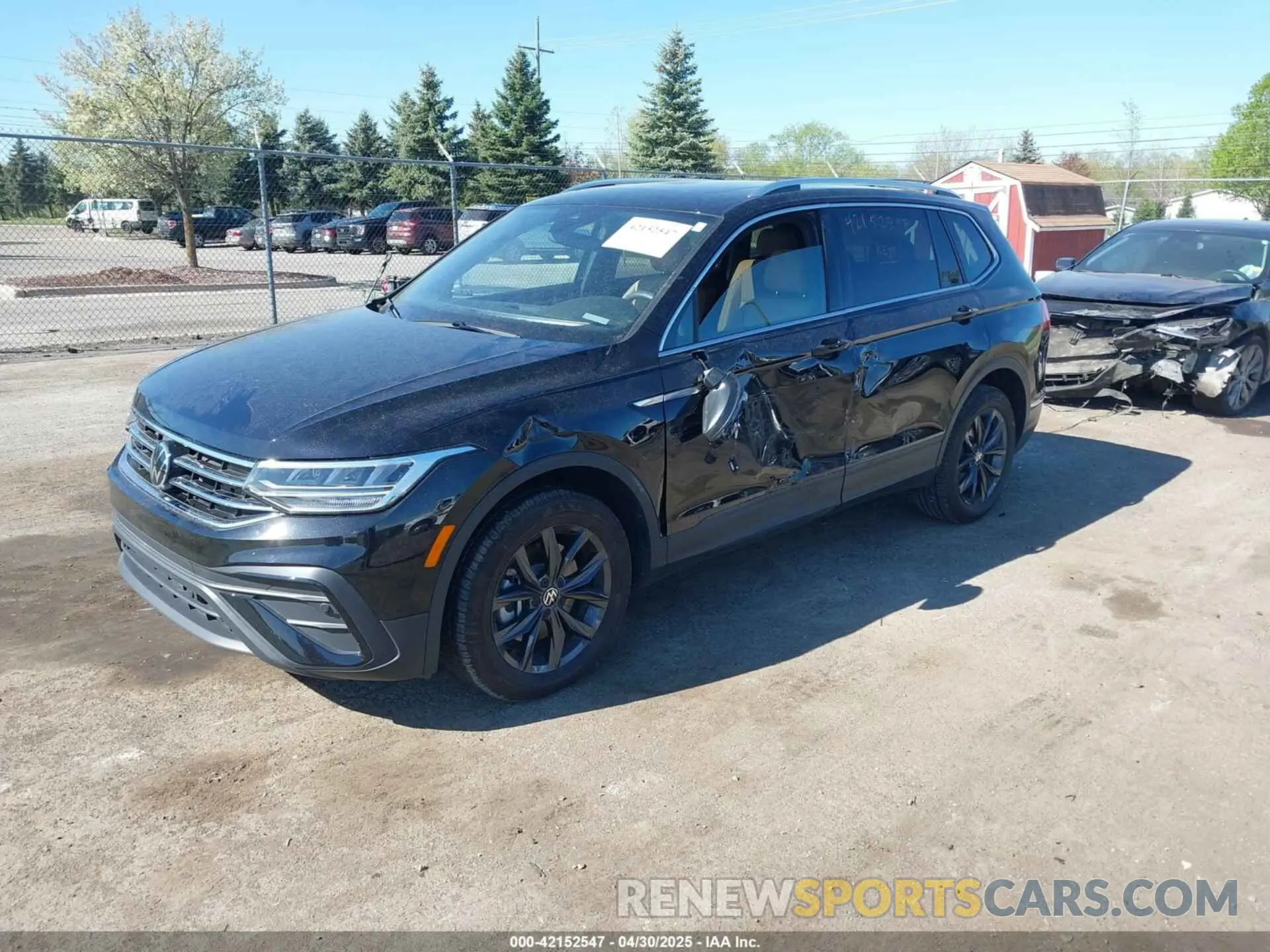 2 Photograph of a damaged car 3VVMB7AX7RM042855 VOLKSWAGEN TIGUAN 2024