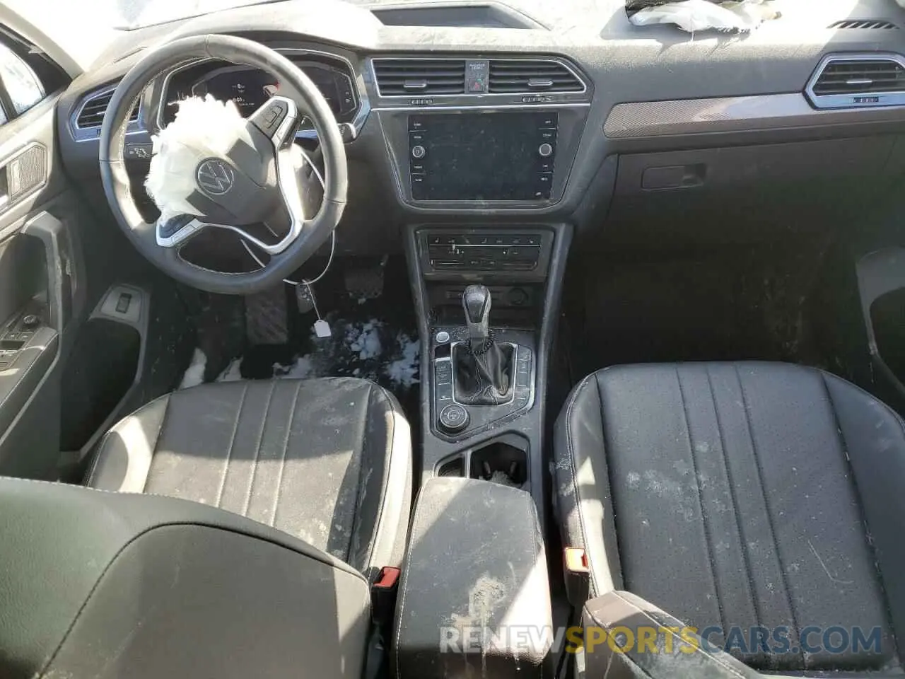 8 Photograph of a damaged car 3VVMB7AX7RM051846 VOLKSWAGEN TIGUAN 2024