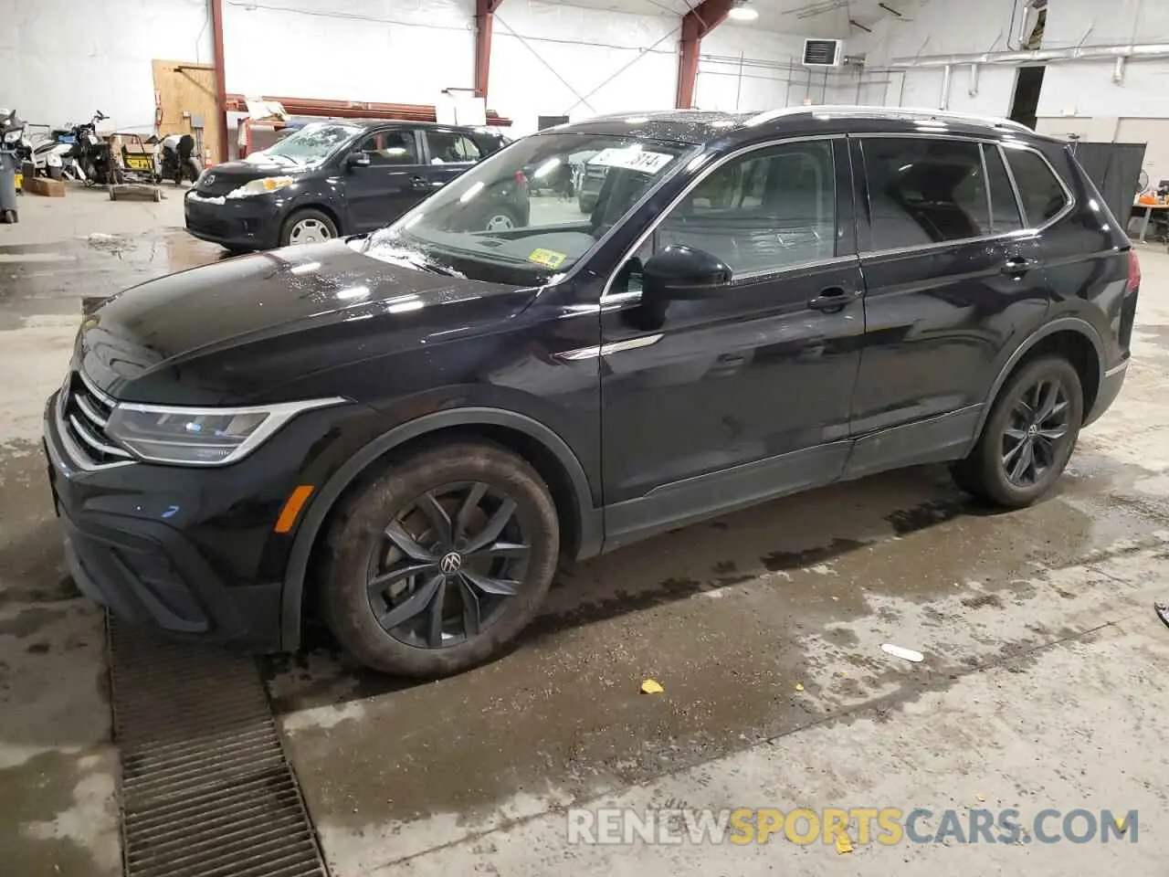 1 Photograph of a damaged car 3VVMB7AX9RM081222 VOLKSWAGEN TIGUAN 2024