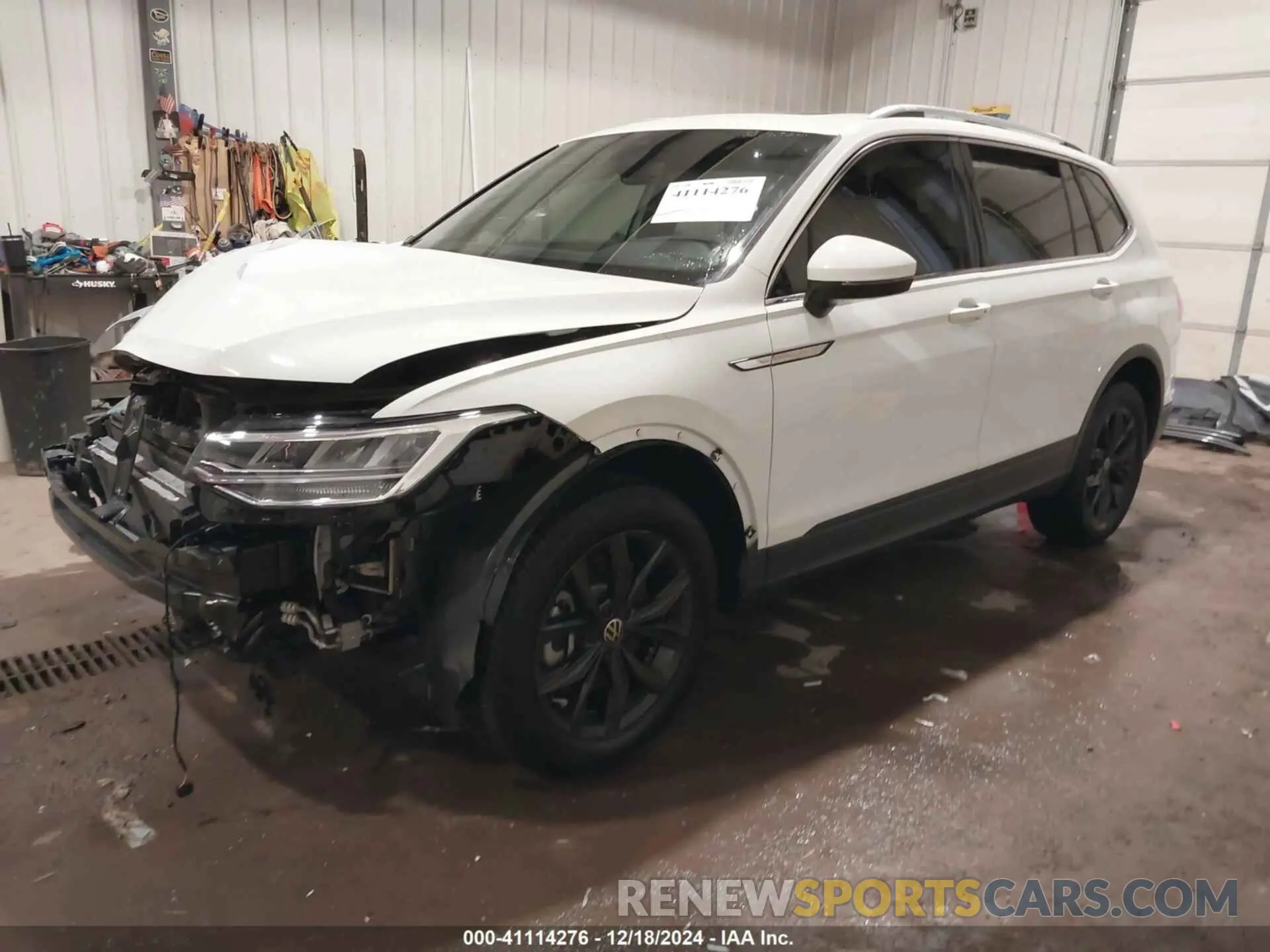 2 Photograph of a damaged car 3VVMB7AX9RM108094 VOLKSWAGEN TIGUAN 2024