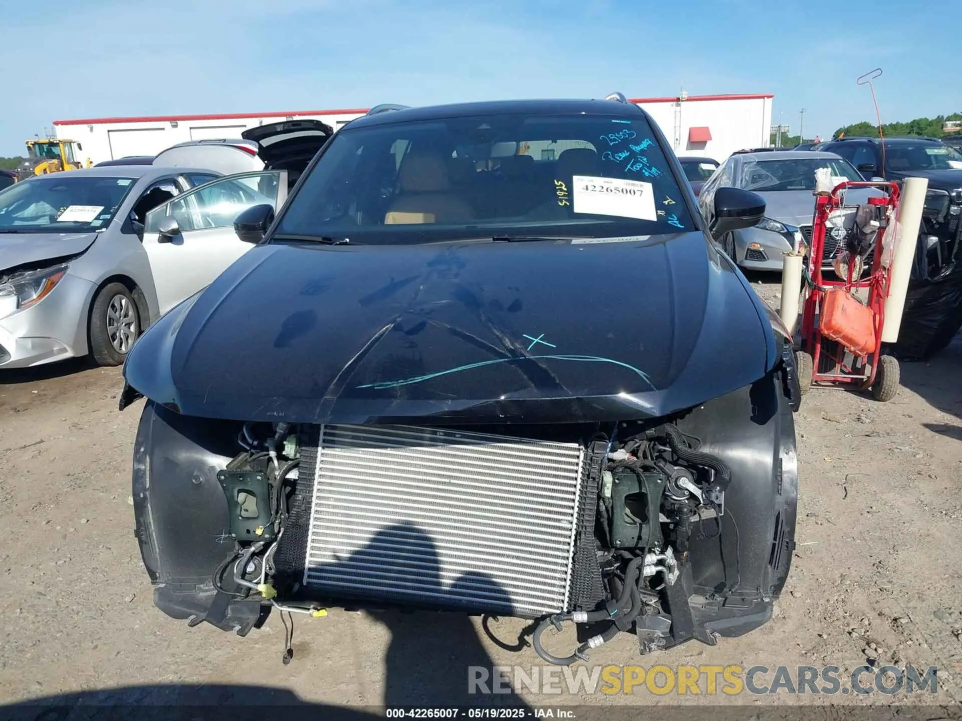 13 Photograph of a damaged car 3VVMB7AX9RM125851 VOLKSWAGEN TIGUAN 2024