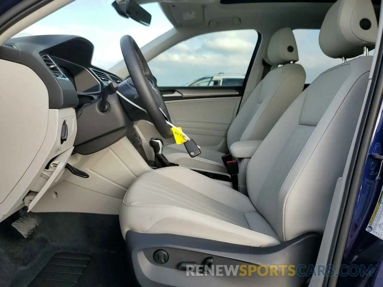 7 Photograph of a damaged car 3VVNB7AX1RM062426 VOLKSWAGEN TIGUAN 2024