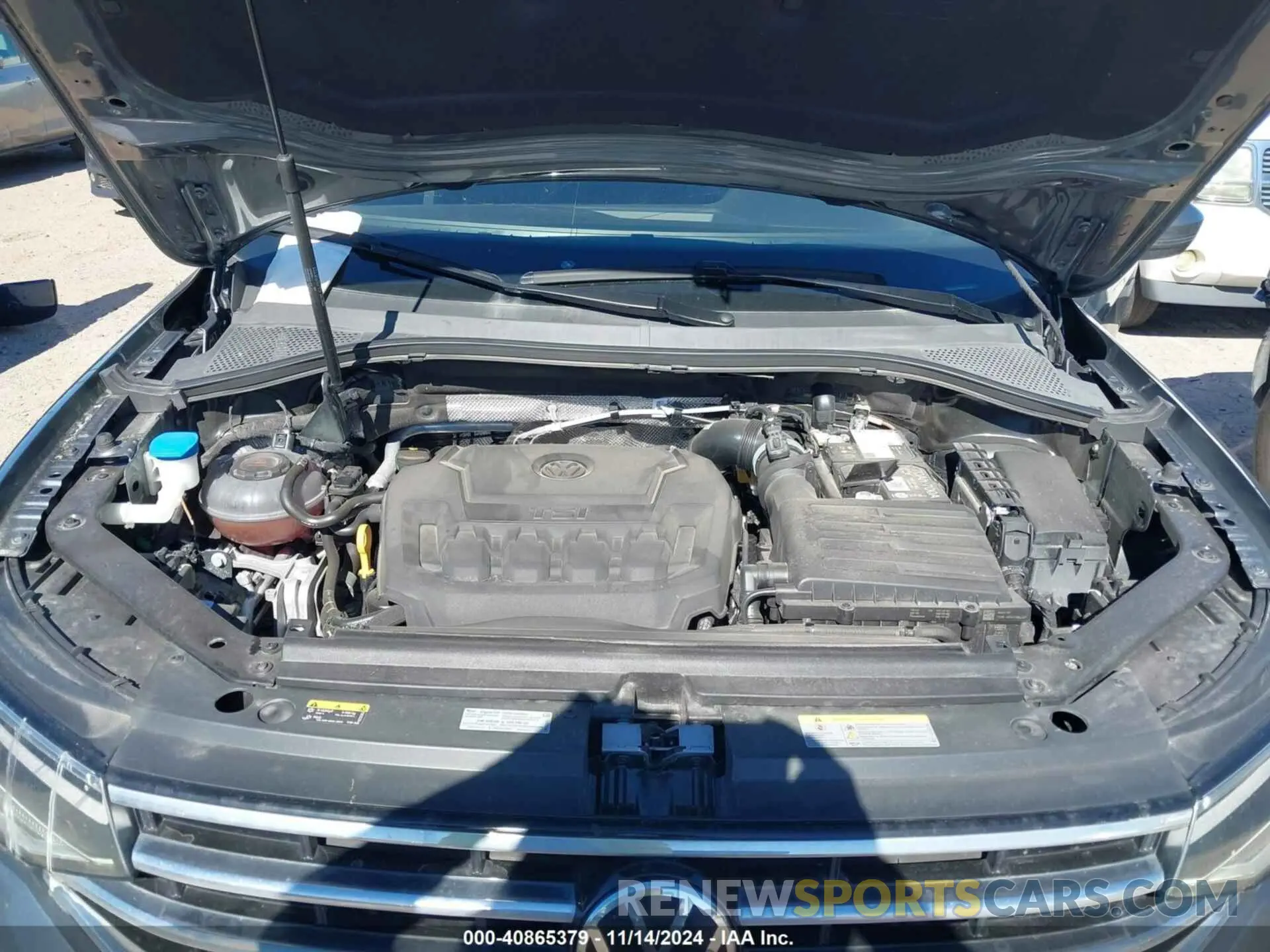 10 Photograph of a damaged car 3VVNB7AX5RM012869 VOLKSWAGEN TIGUAN 2024