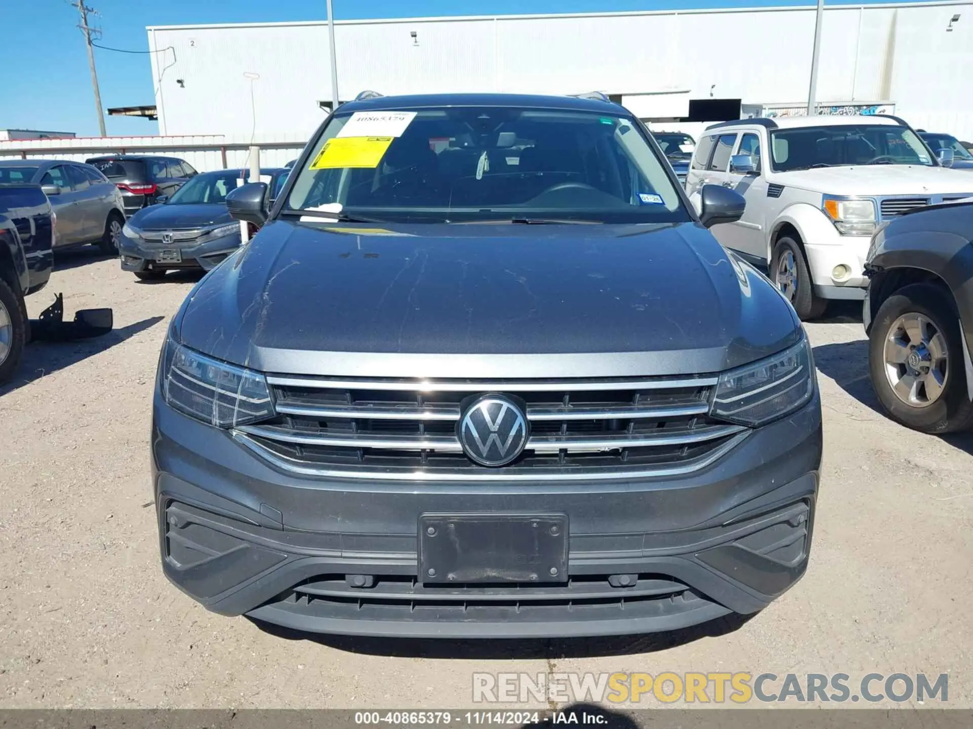 12 Photograph of a damaged car 3VVNB7AX5RM012869 VOLKSWAGEN TIGUAN 2024