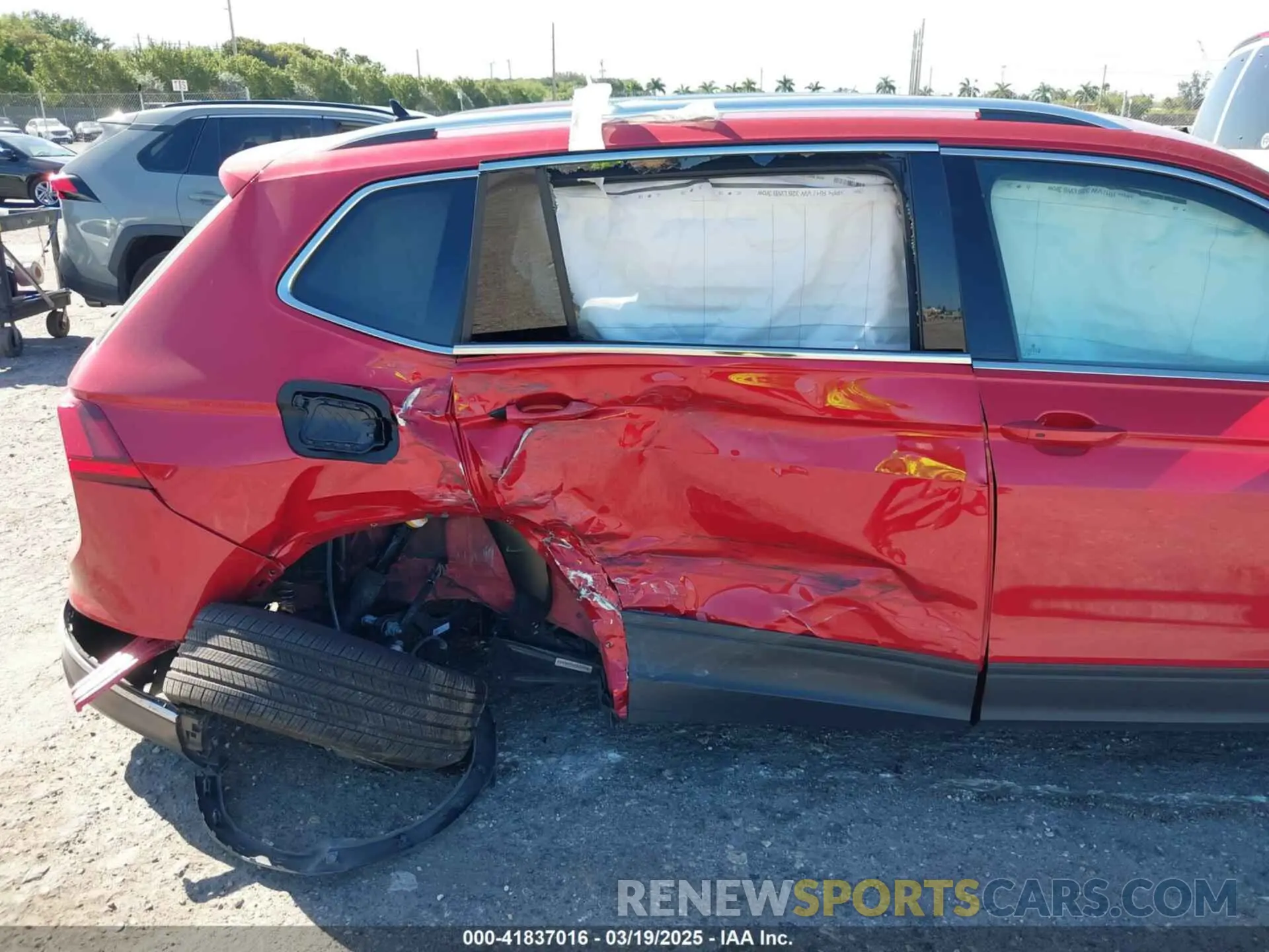 6 Photograph of a damaged car 3VVNB7AX5RM061571 VOLKSWAGEN TIGUAN 2024