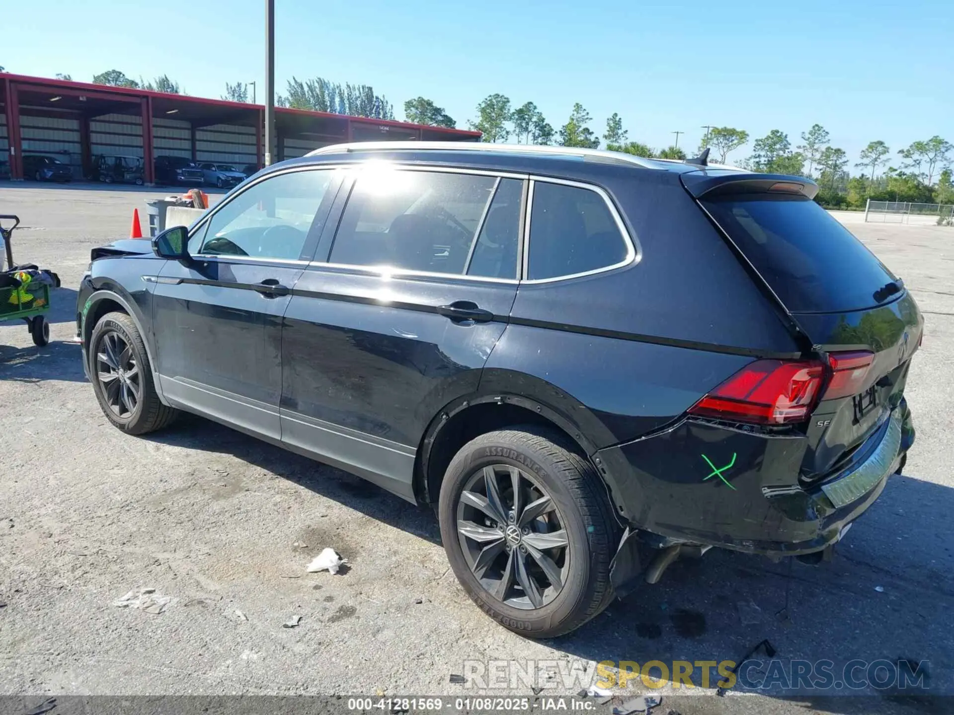 3 Photograph of a damaged car 3VVNB7AX7RM078419 VOLKSWAGEN TIGUAN 2024