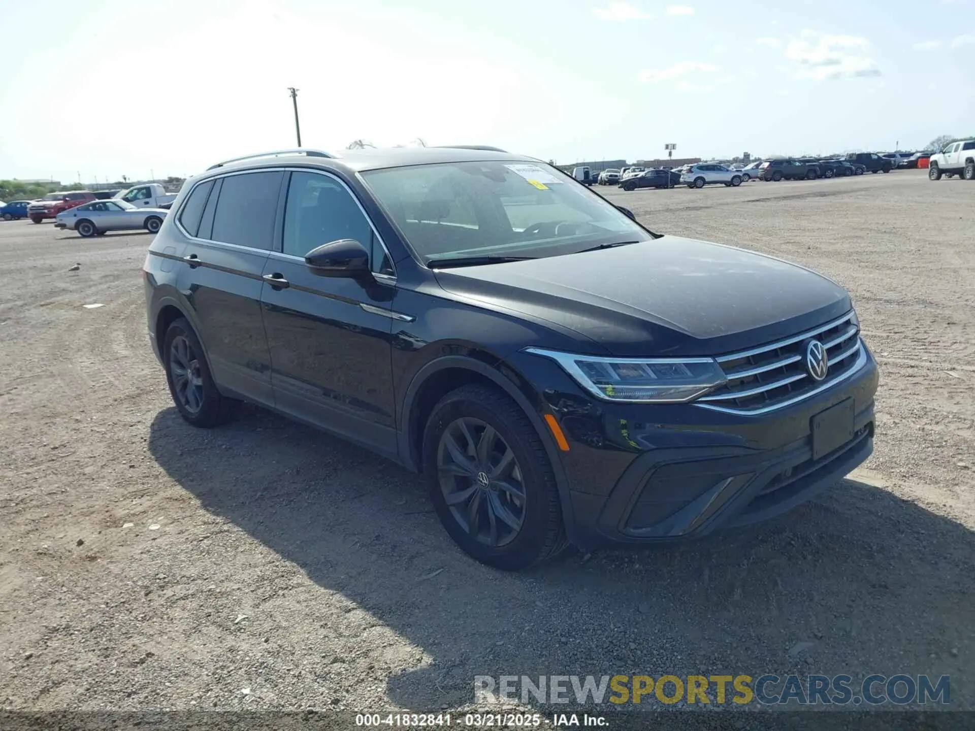 1 Photograph of a damaged car 3VVNB7AXXRM031028 VOLKSWAGEN TIGUAN 2024