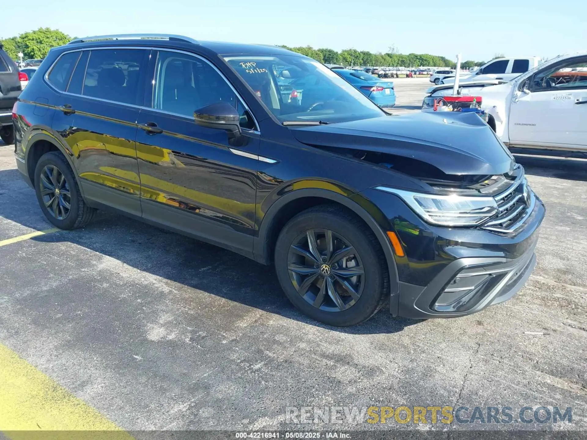 1 Photograph of a damaged car 3VVNB7AXXRM199400 VOLKSWAGEN TIGUAN 2024