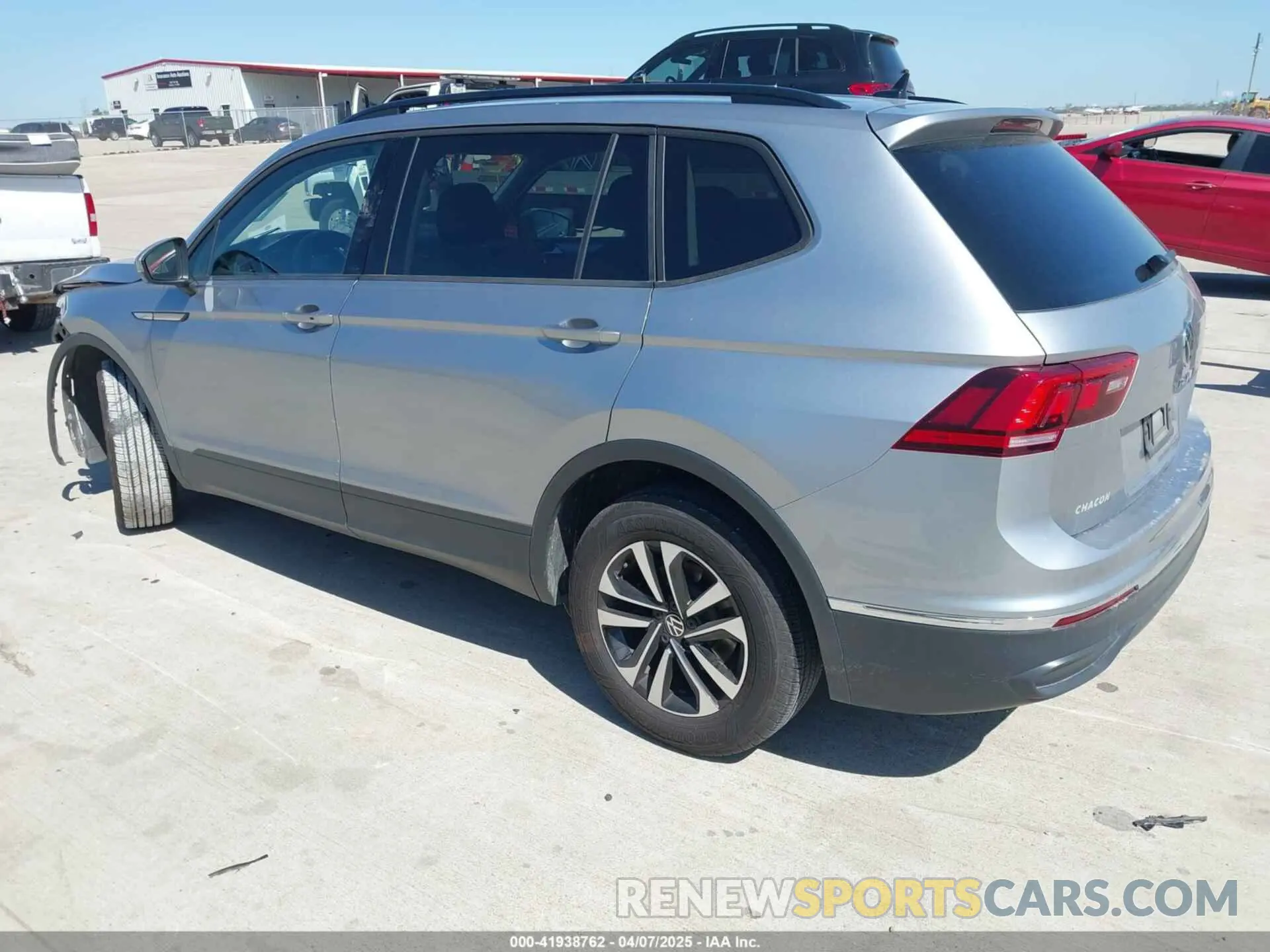 3 Photograph of a damaged car 3VVRB7AX0RM029581 VOLKSWAGEN TIGUAN 2024