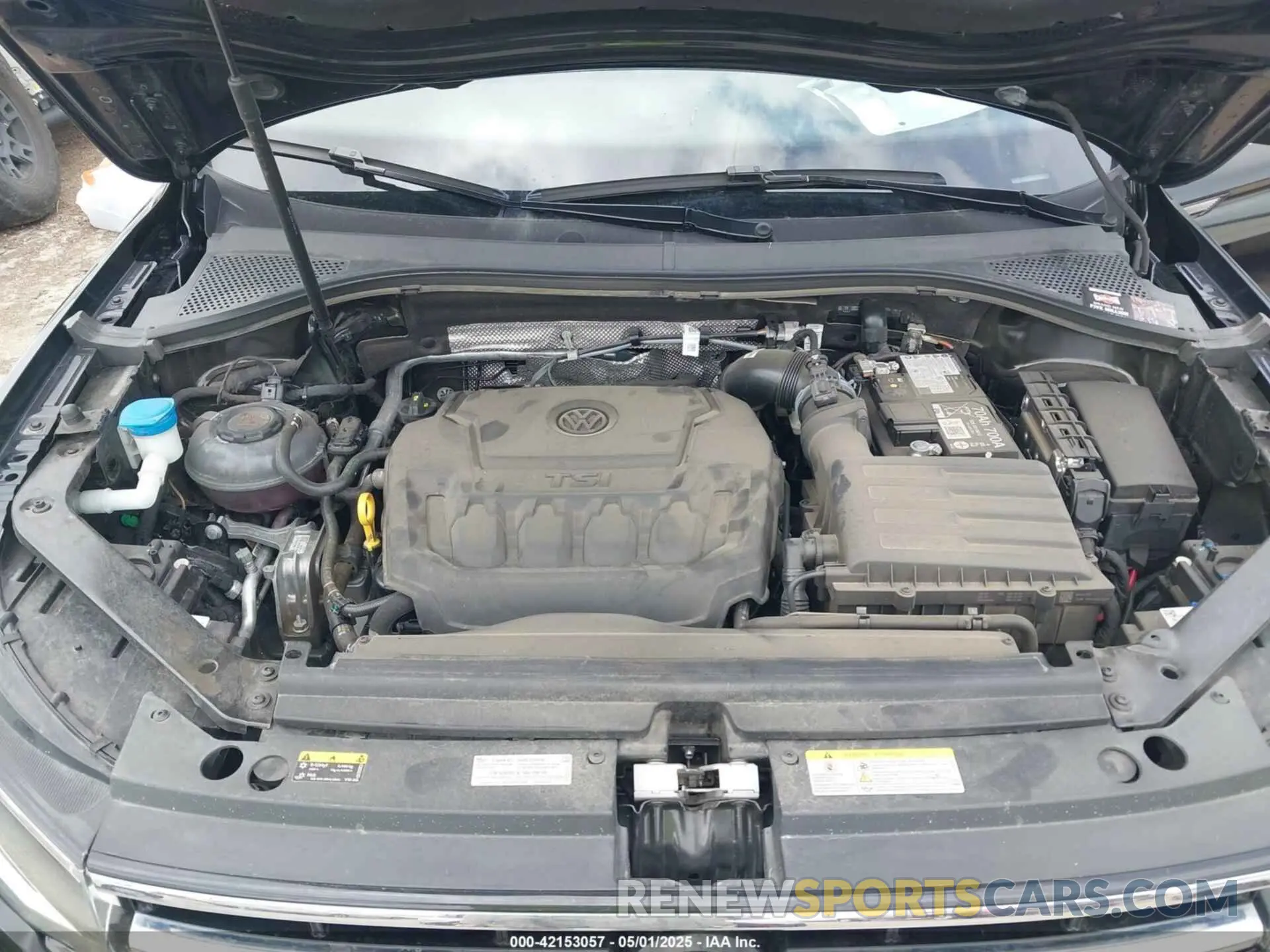 10 Photograph of a damaged car 3VVRB7AX0RM037888 VOLKSWAGEN TIGUAN 2024