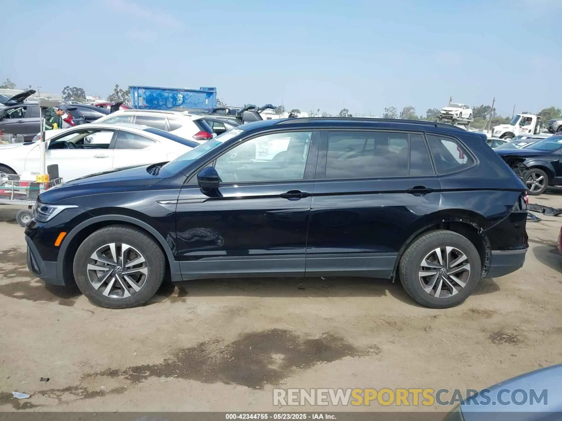 15 Photograph of a damaged car 3VVRB7AX0RM055422 VOLKSWAGEN TIGUAN 2024