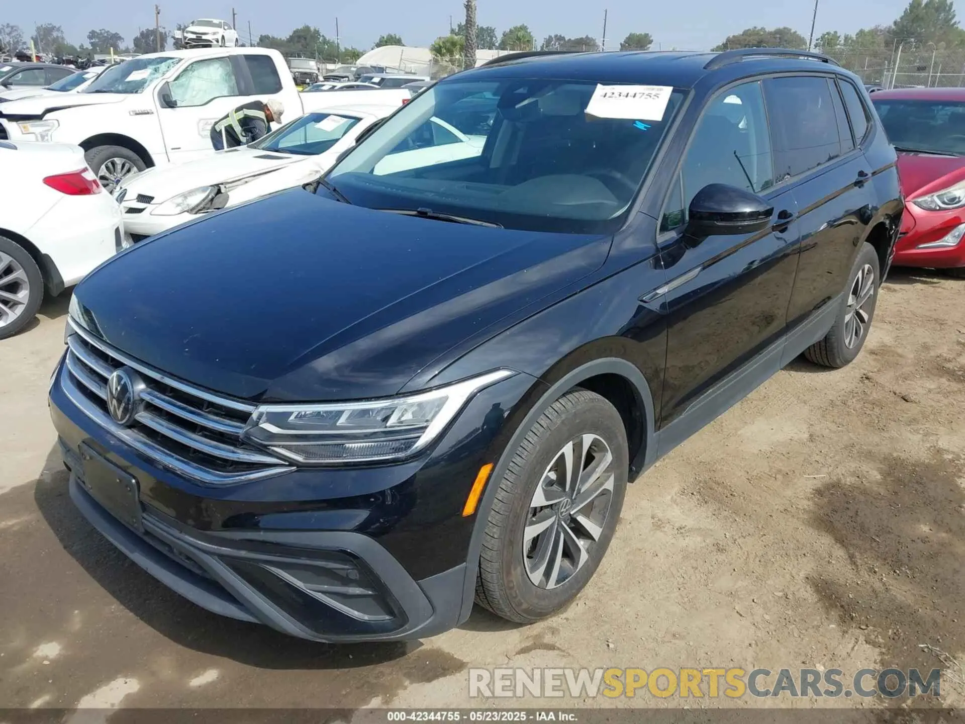 2 Photograph of a damaged car 3VVRB7AX0RM055422 VOLKSWAGEN TIGUAN 2024