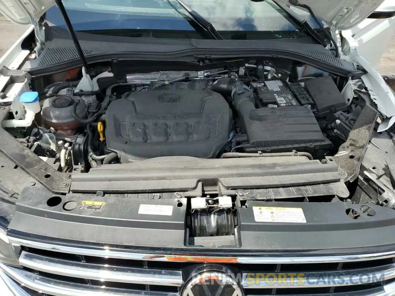 12 Photograph of a damaged car 3VVRB7AX0RM068557 VOLKSWAGEN TIGUAN 2024