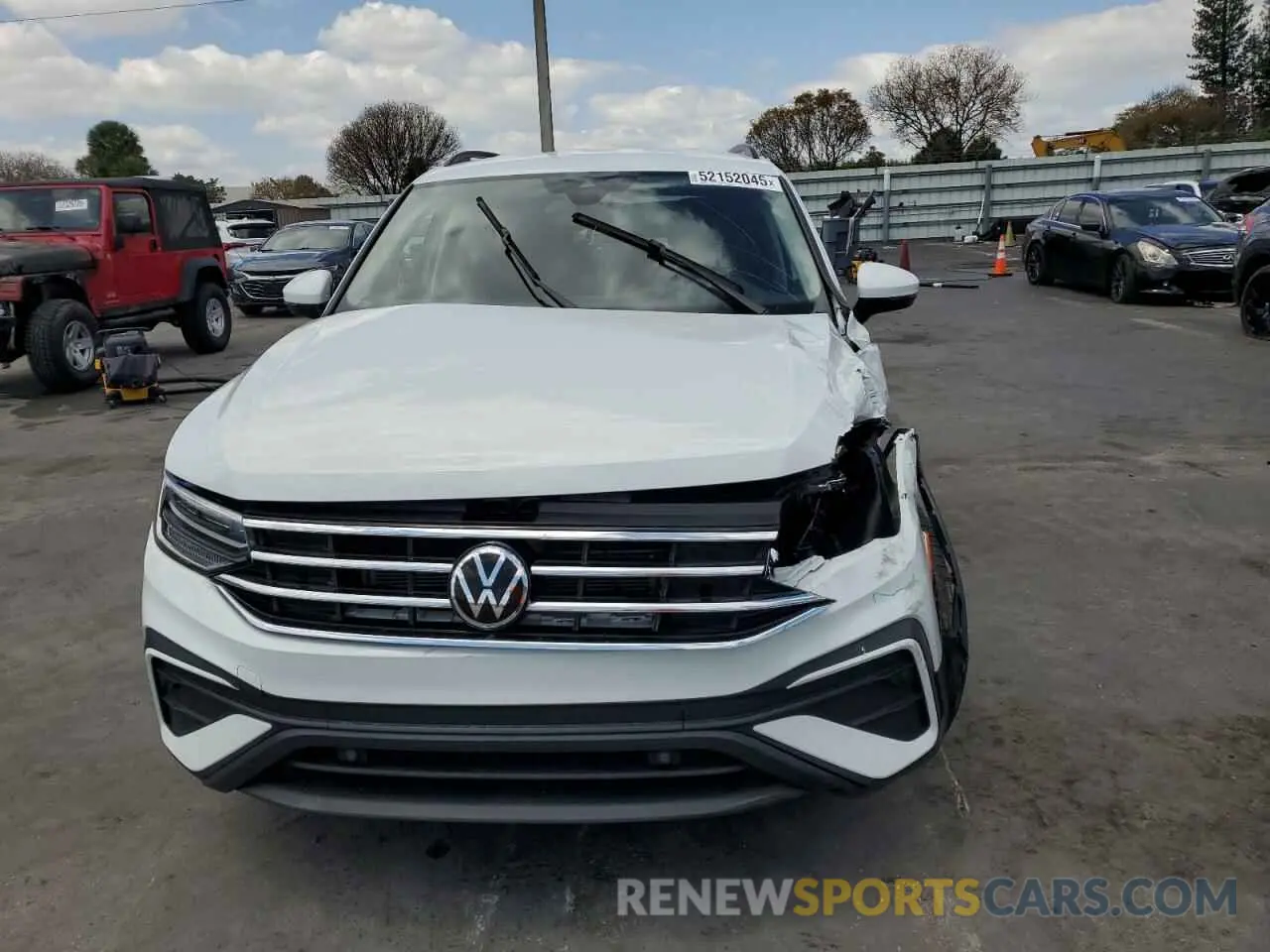 5 Photograph of a damaged car 3VVRB7AX0RM068557 VOLKSWAGEN TIGUAN 2024