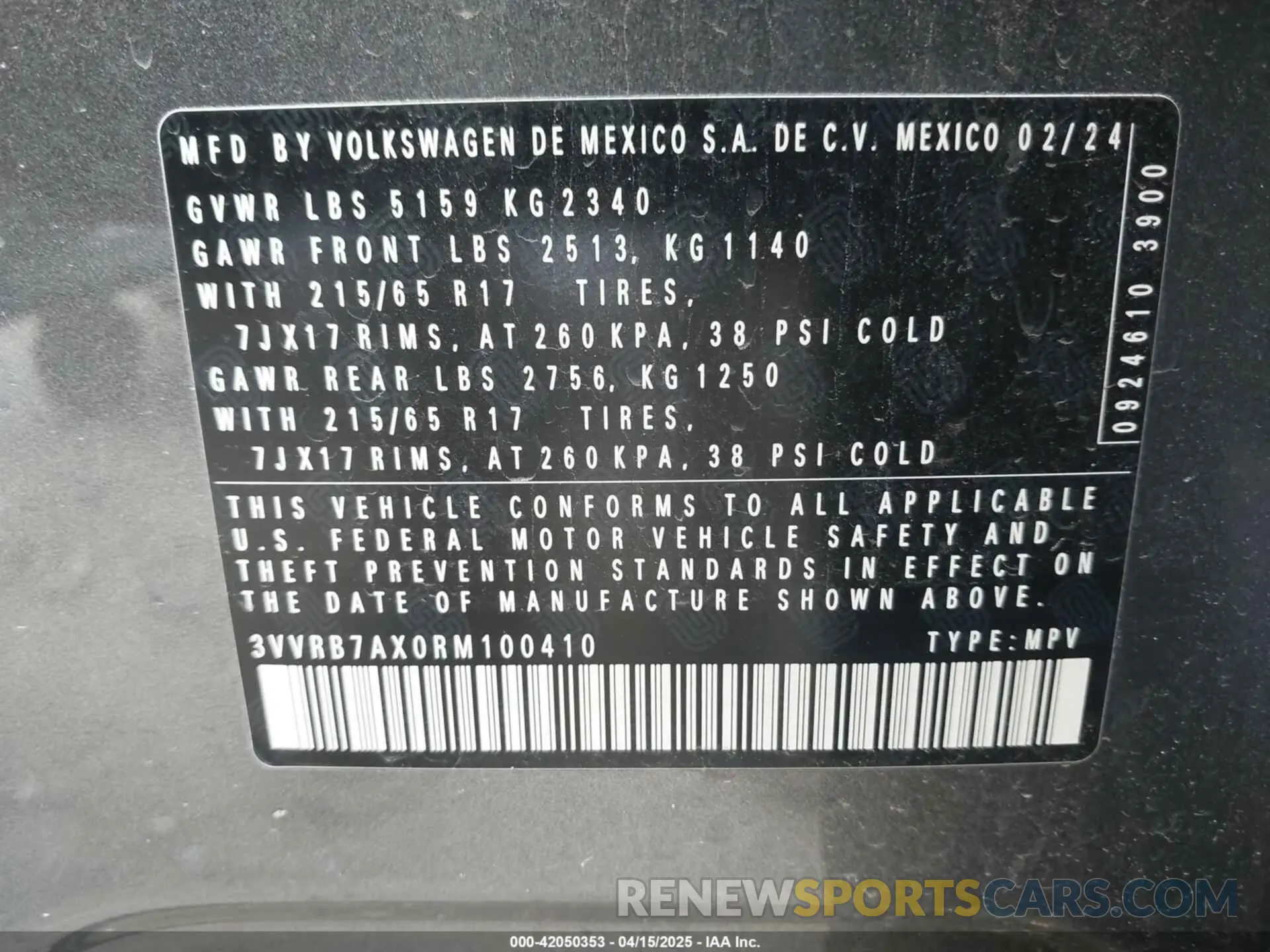 9 Photograph of a damaged car 3VVRB7AX0RM100410 VOLKSWAGEN TIGUAN 2024