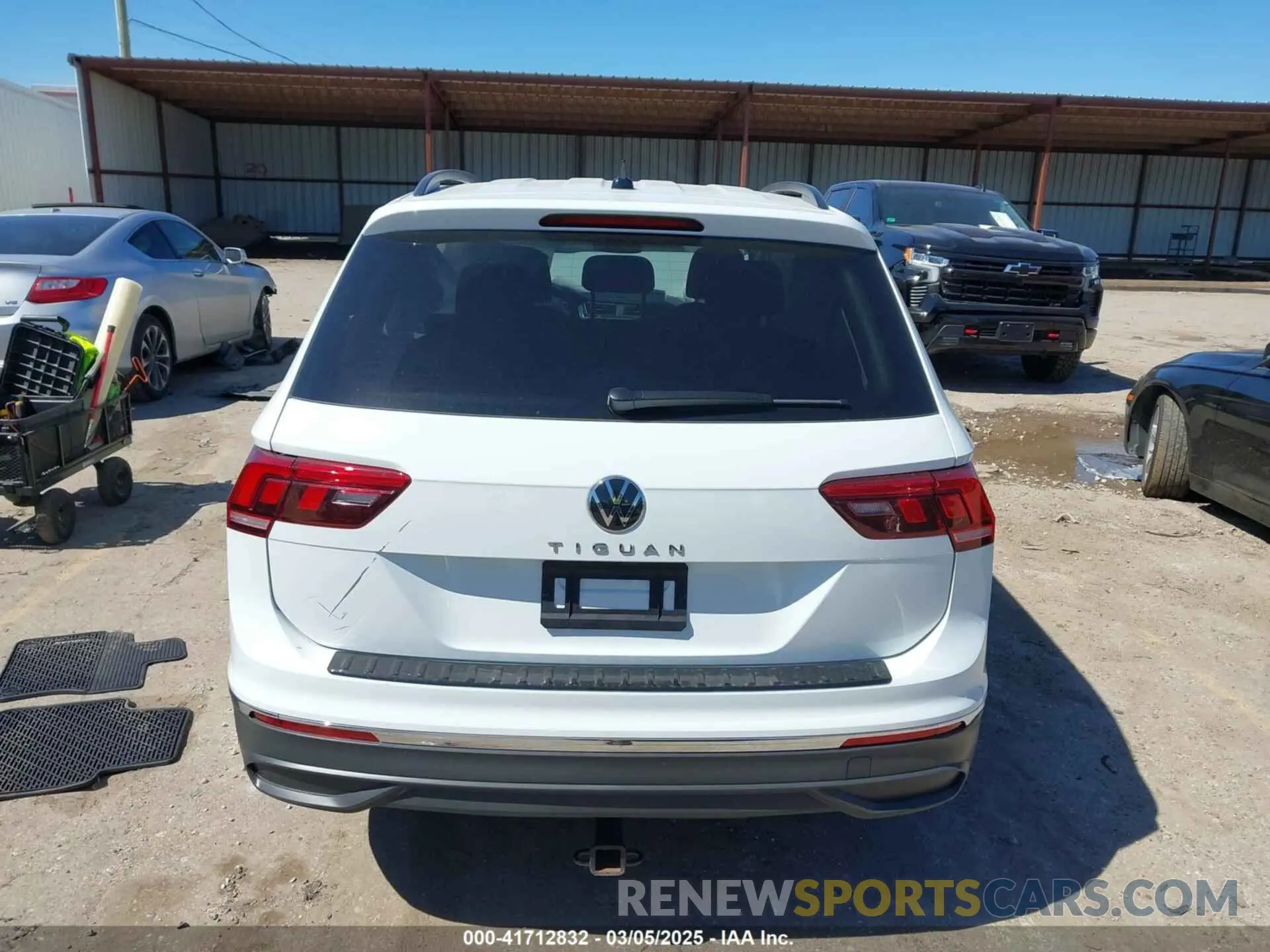 15 Photograph of a damaged car 3VVRB7AX0RM228680 VOLKSWAGEN TIGUAN 2024