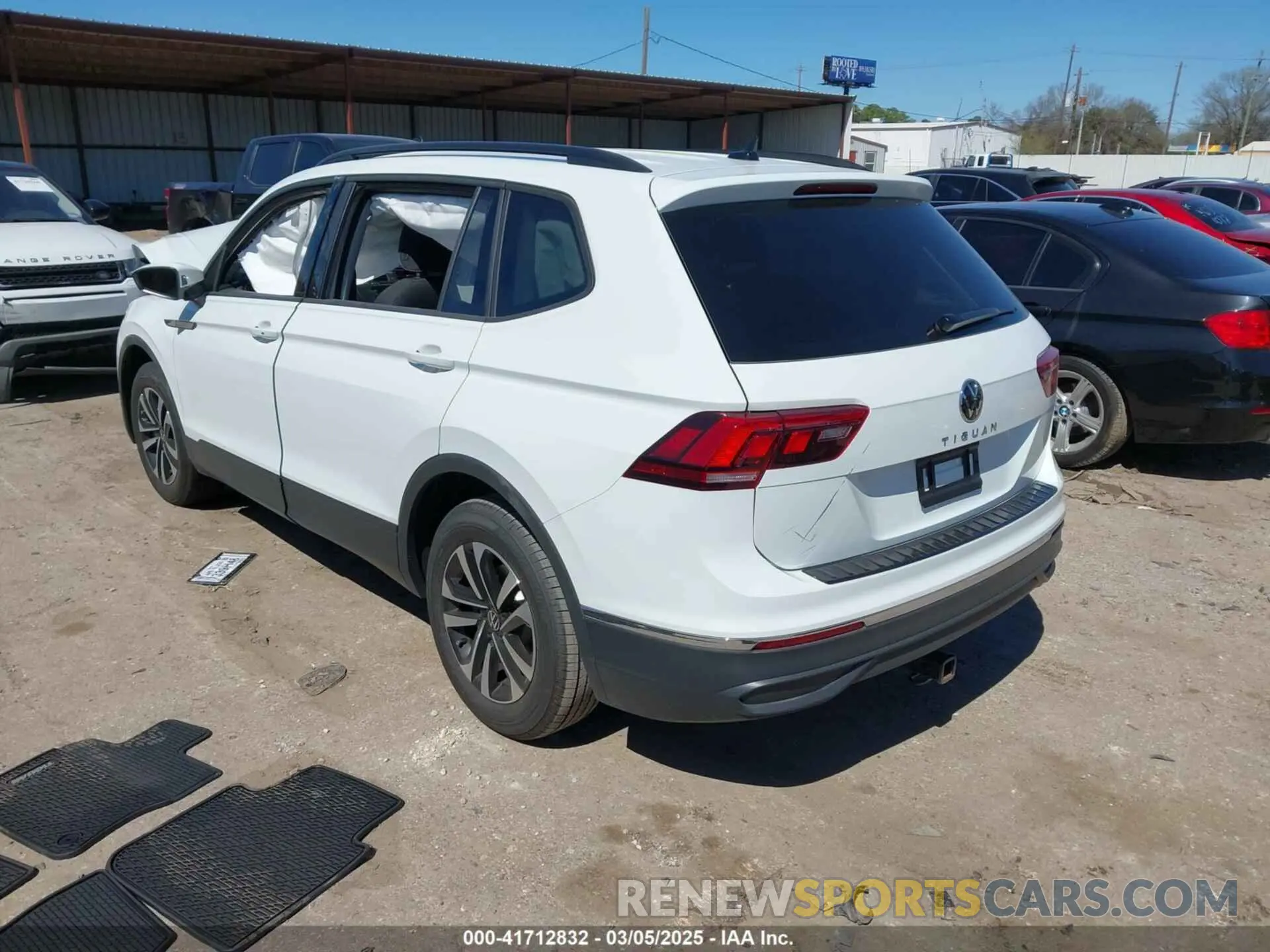 3 Photograph of a damaged car 3VVRB7AX0RM228680 VOLKSWAGEN TIGUAN 2024