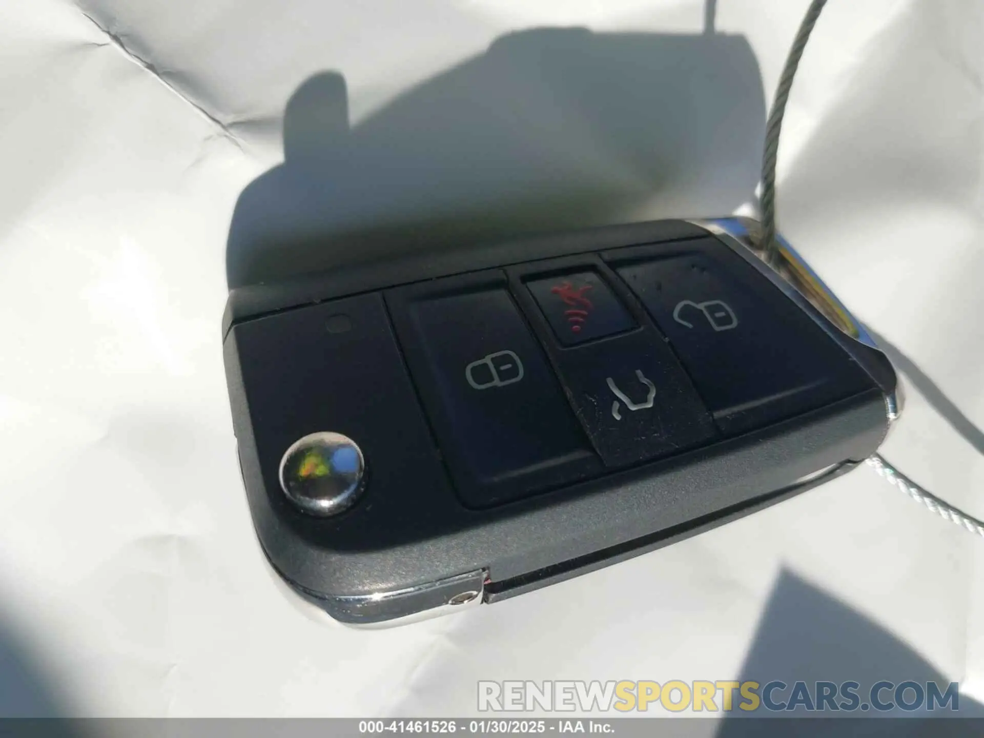 11 Photograph of a damaged car 3VVRB7AX2RM053669 VOLKSWAGEN TIGUAN 2024