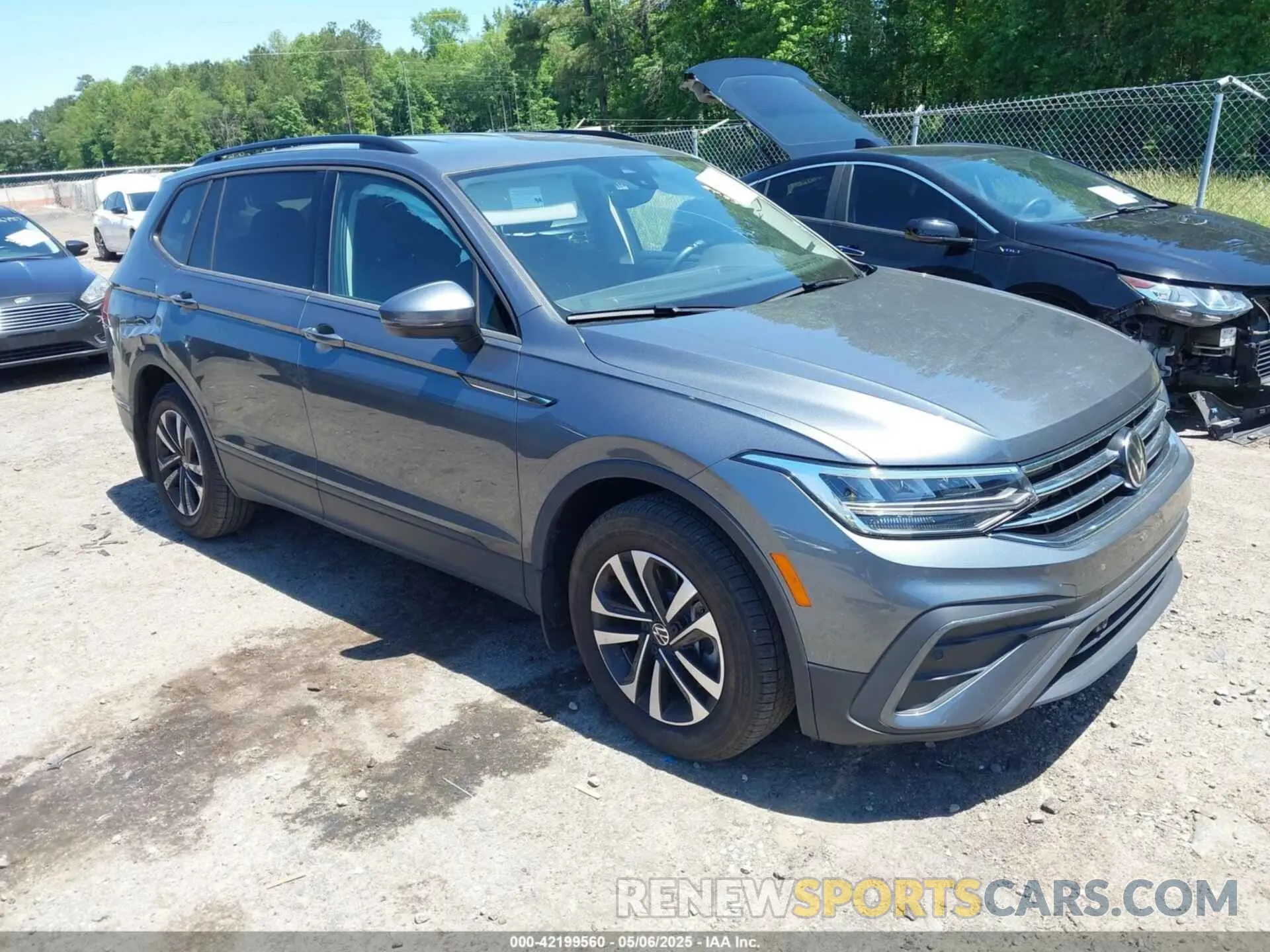 1 Photograph of a damaged car 3VVRB7AX5RM142006 VOLKSWAGEN TIGUAN 2024