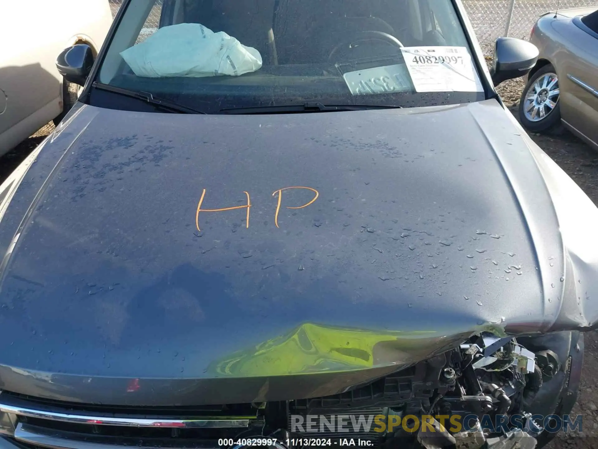 10 Photograph of a damaged car 3VVRB7AX7RM103854 VOLKSWAGEN TIGUAN 2024