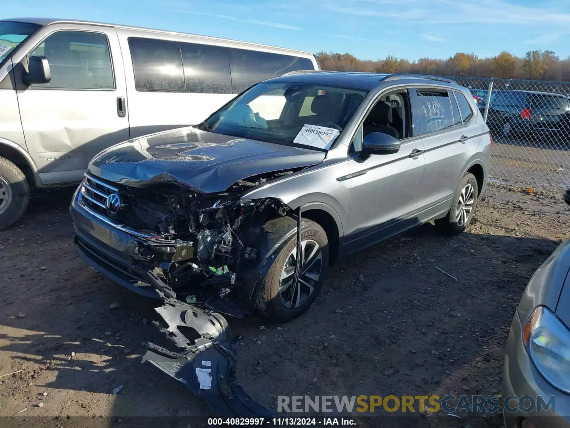 2 Photograph of a damaged car 3VVRB7AX7RM103854 VOLKSWAGEN TIGUAN 2024