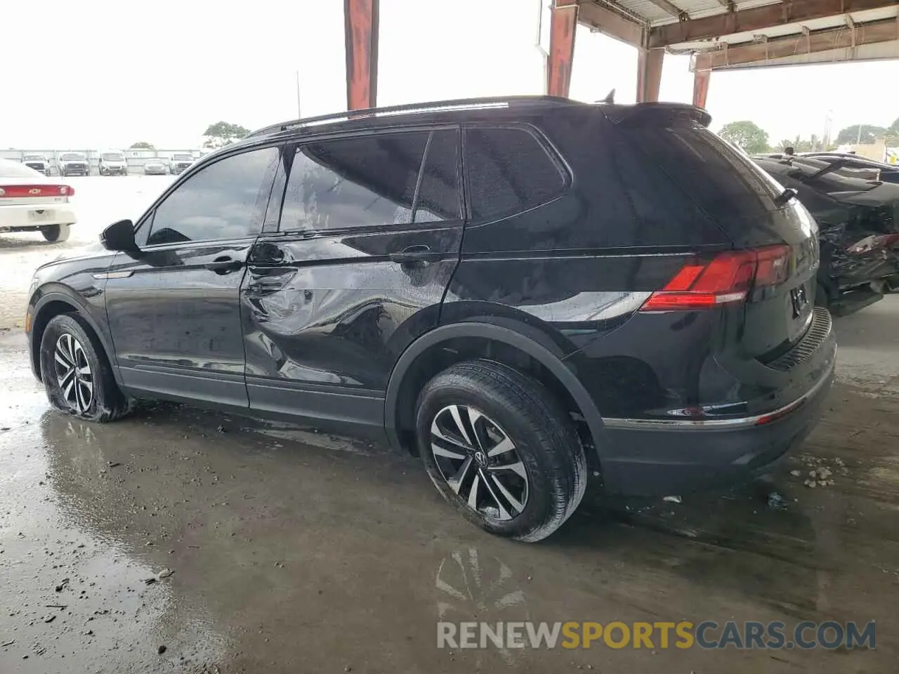 2 Photograph of a damaged car 3VVRB7AX8RM202635 VOLKSWAGEN TIGUAN 2024