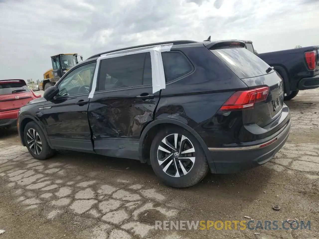 2 Photograph of a damaged car 3VVRB7AX9RM027988 VOLKSWAGEN TIGUAN 2024