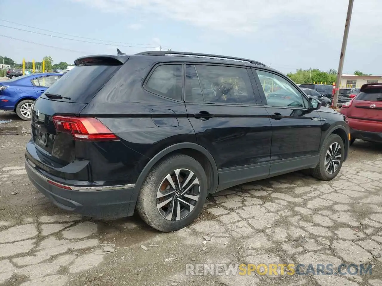 3 Photograph of a damaged car 3VVRB7AX9RM027988 VOLKSWAGEN TIGUAN 2024