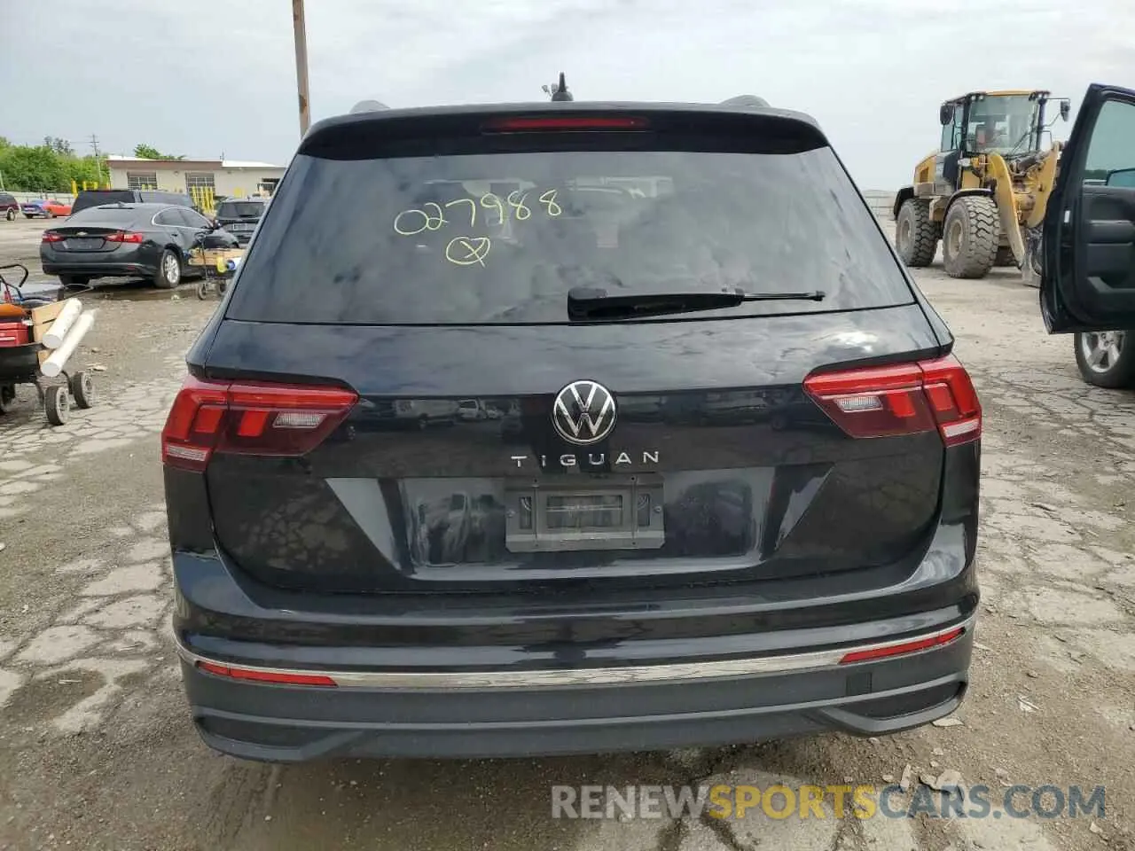 6 Photograph of a damaged car 3VVRB7AX9RM027988 VOLKSWAGEN TIGUAN 2024