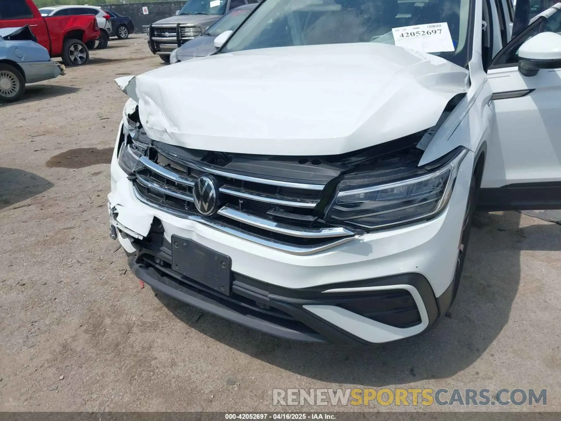 6 Photograph of a damaged car 3VVRB7AXXRM105923 VOLKSWAGEN TIGUAN 2024