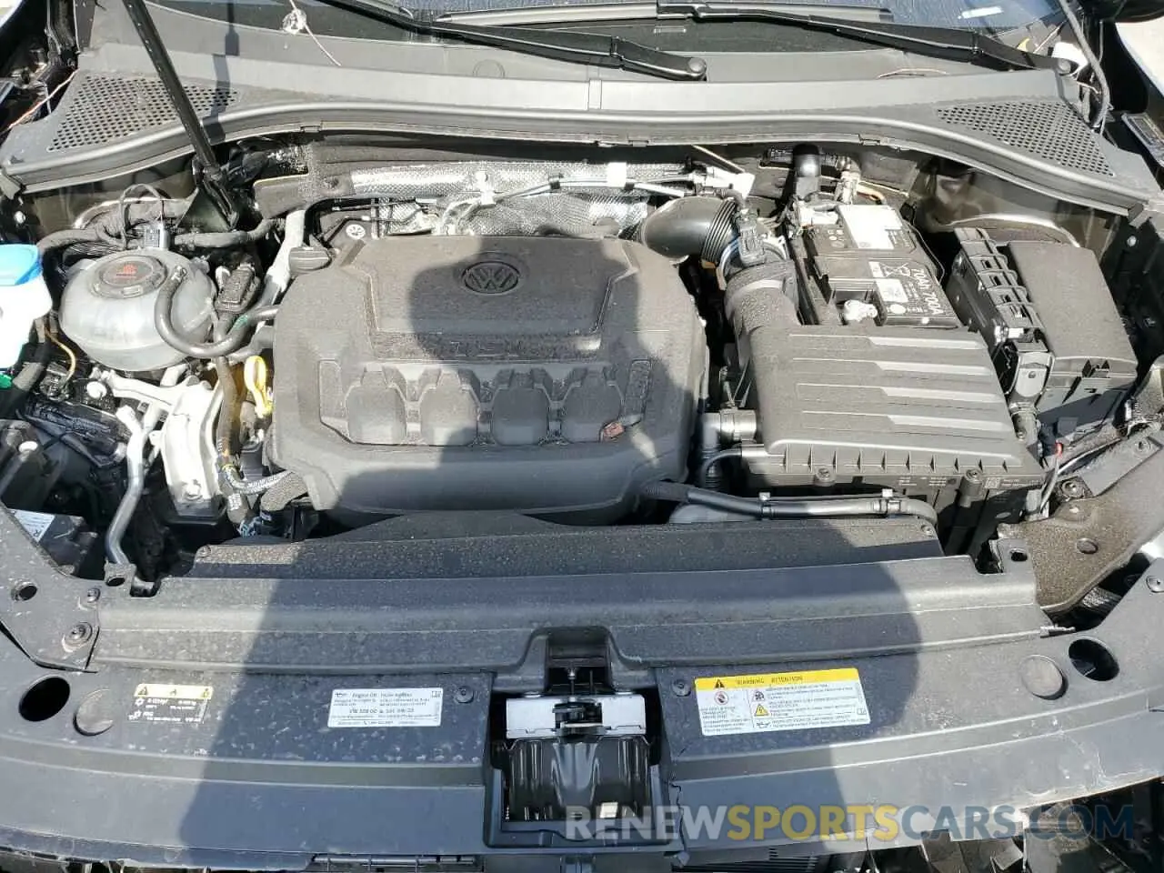 12 Photograph of a damaged car 3VVRB7AXXRM218061 VOLKSWAGEN TIGUAN 2024