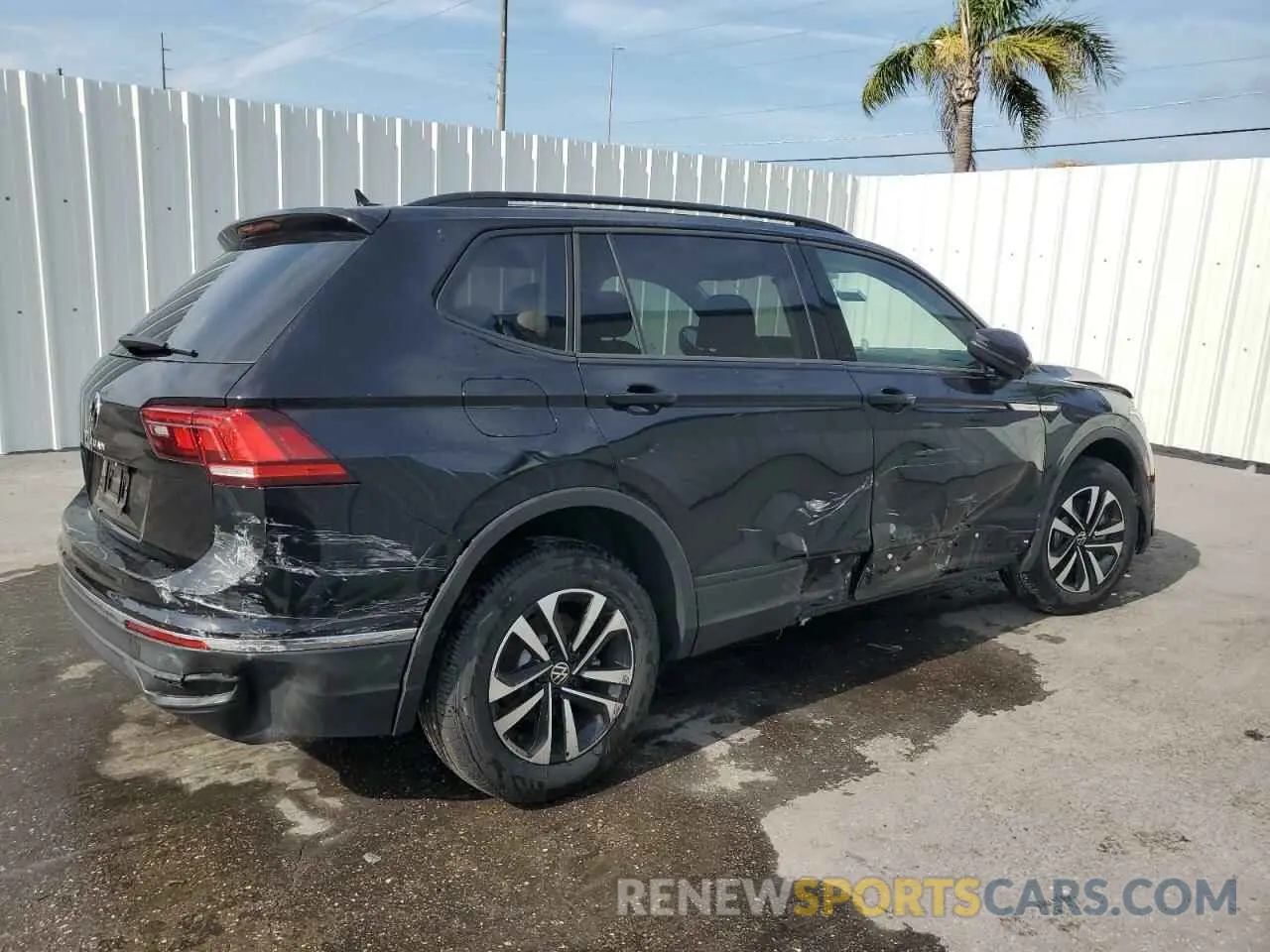 3 Photograph of a damaged car 3VVRB7AXXRM218061 VOLKSWAGEN TIGUAN 2024