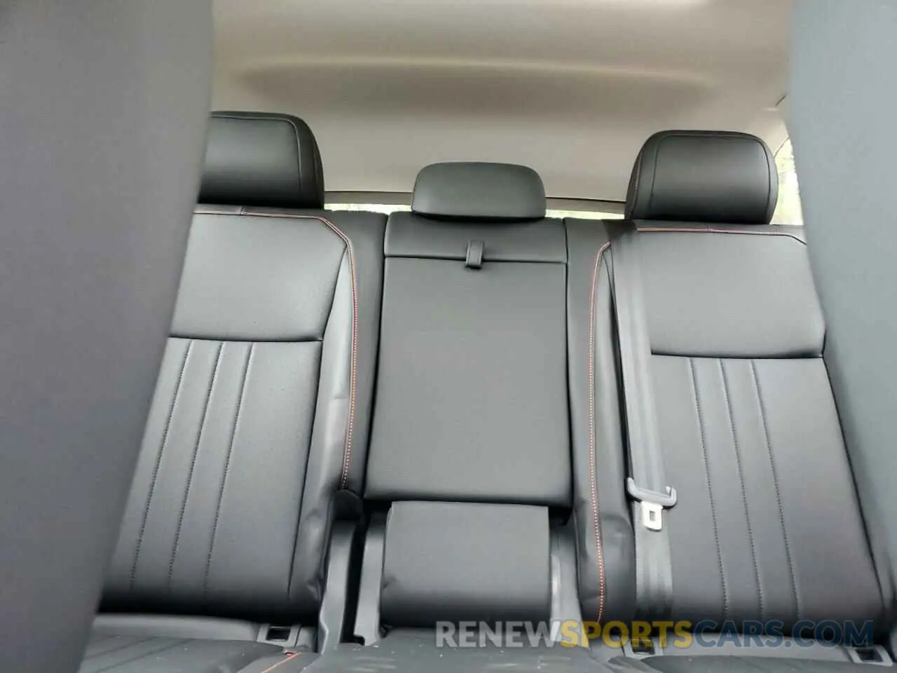 10 Photograph of a damaged car 3VVTB7AX3RM233619 VOLKSWAGEN TIGUAN 2024