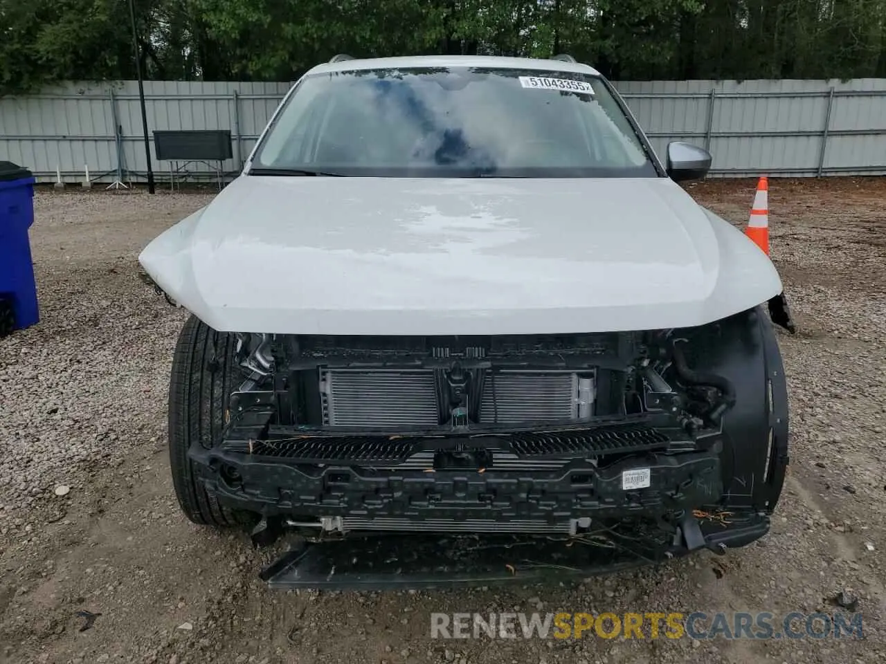 5 Photograph of a damaged car 3VVTB7AX3RM233619 VOLKSWAGEN TIGUAN 2024