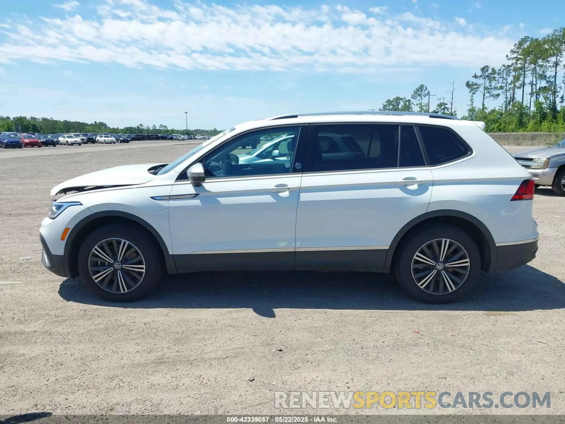 15 Photograph of a damaged car 3VVTB7AX9RM217926 VOLKSWAGEN TIGUAN 2024