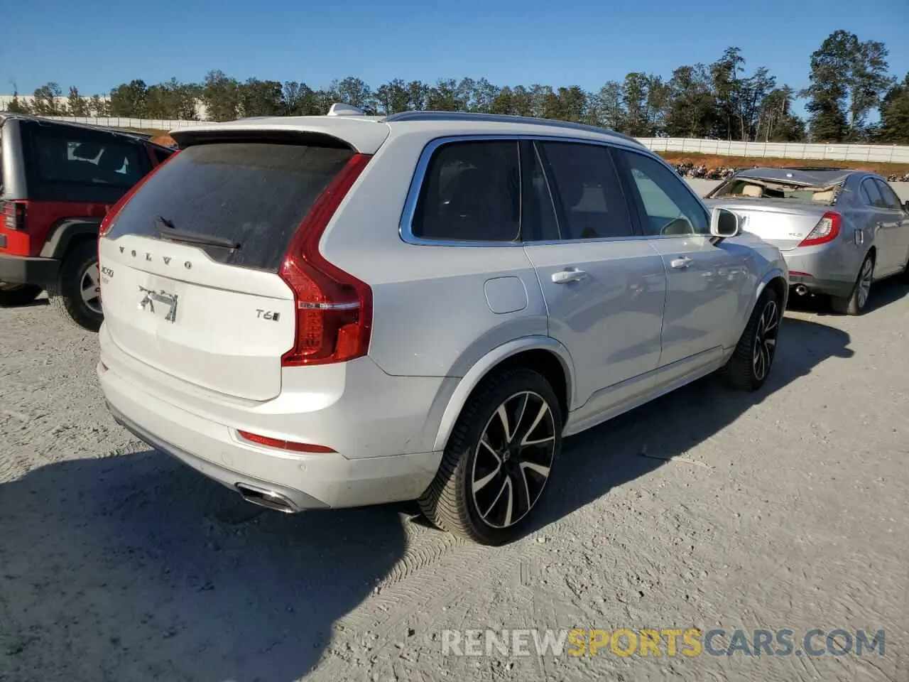 3 Photograph of a damaged car YV4A22PK5L1577278 VOLVO ALL OTHER 2020