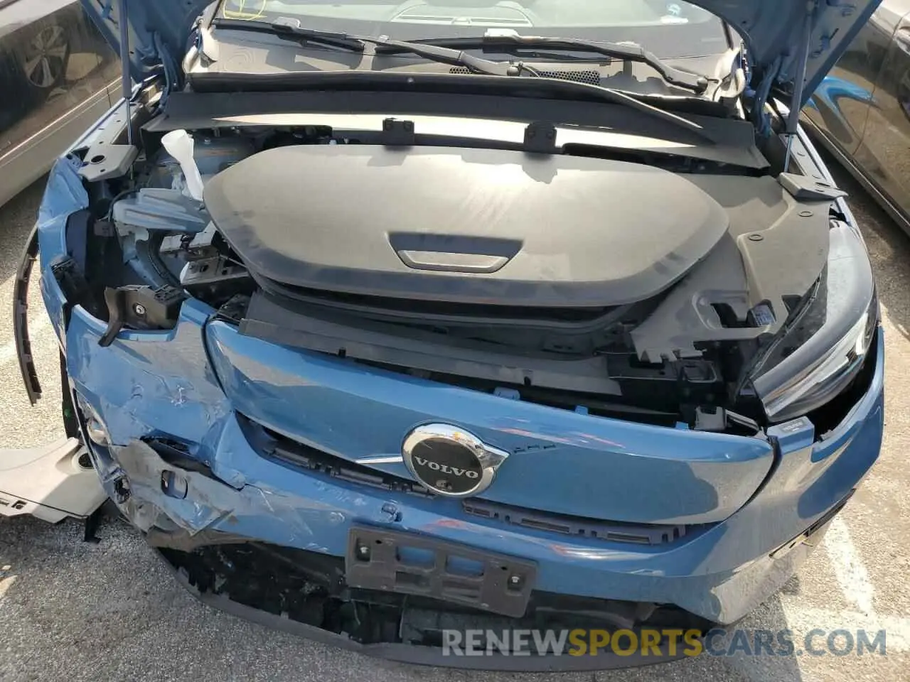 12 Photograph of a damaged car YV4ED3GL0P2055183 VOLVO C40 RECHAR 2023