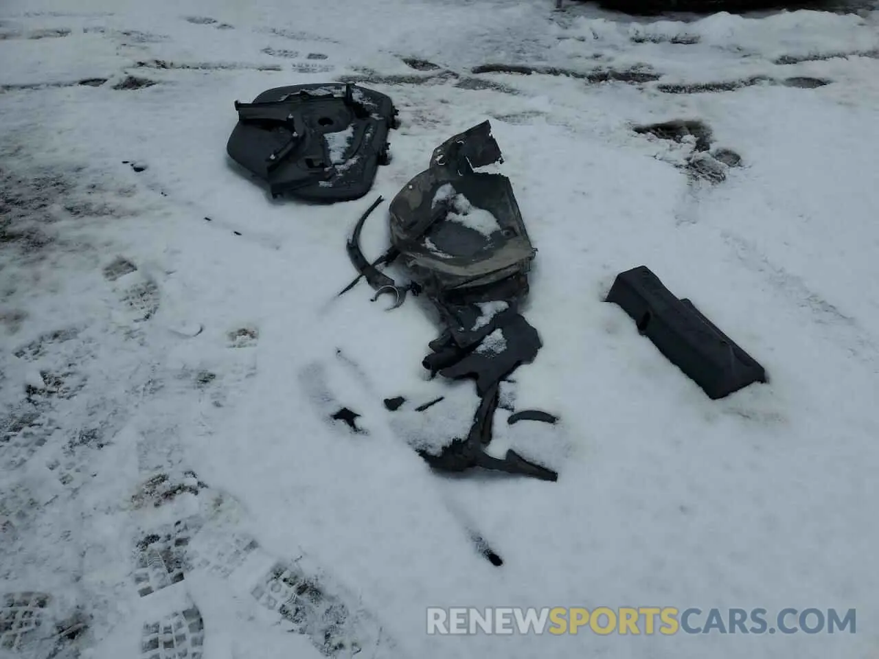 12 Photograph of a damaged car YV4ED3GL8P2056789 VOLVO C40 RECHAR 2023