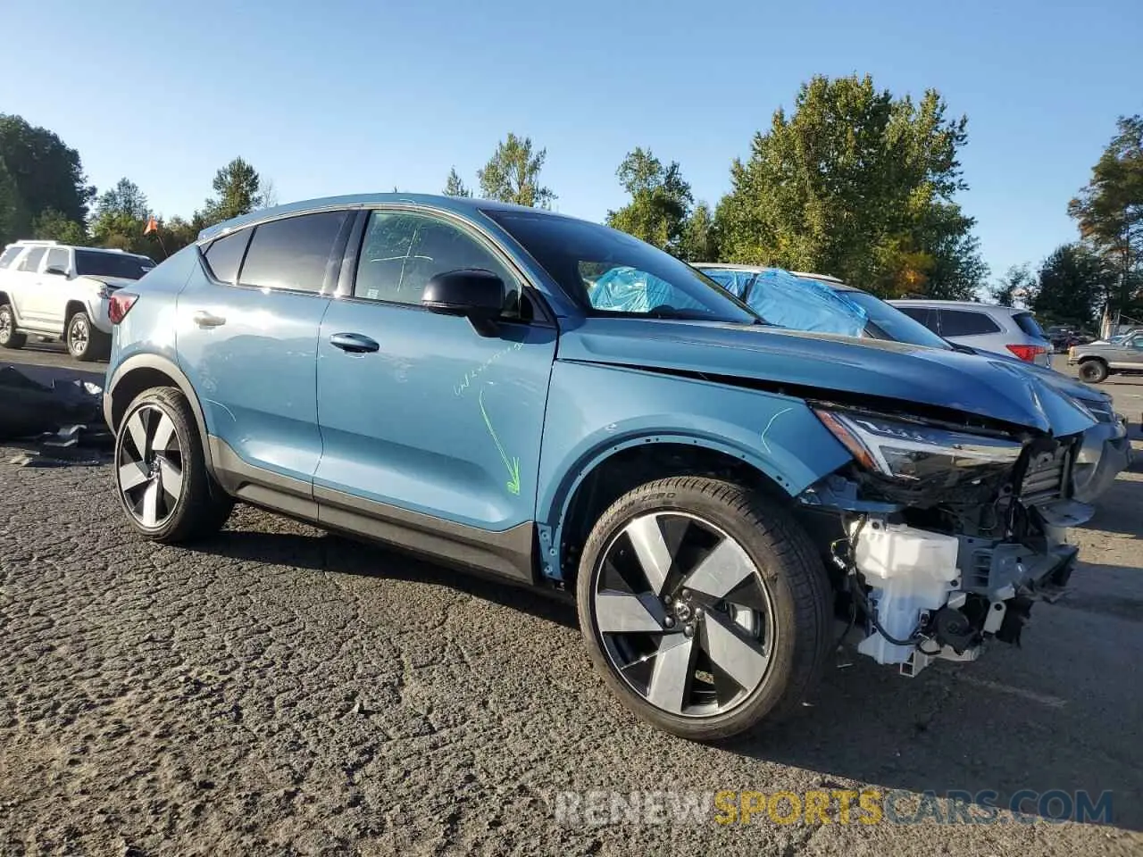 4 Photograph of a damaged car YV4ER3GMXR2106086 VOLVO C40 RECHAR 2024