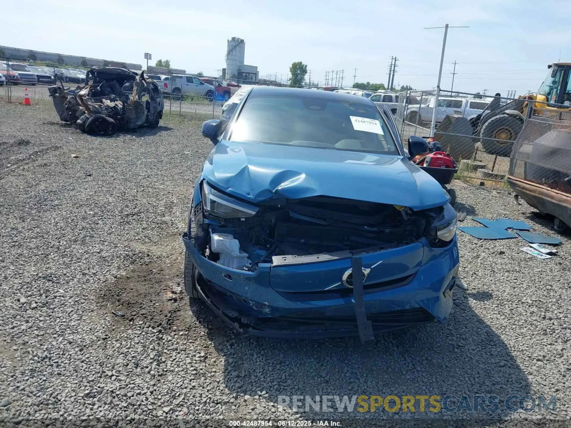 13 Photograph of a damaged car YV4ED3GB4N2001342 VOLVO C40 RECHARGE PURE ELECTRIC 2022