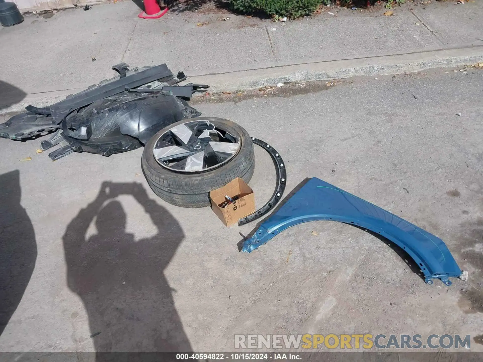 12 Photograph of a damaged car YV4ED3GB4N2003298 VOLVO C40 RECHARGE PURE ELECTRIC 2022