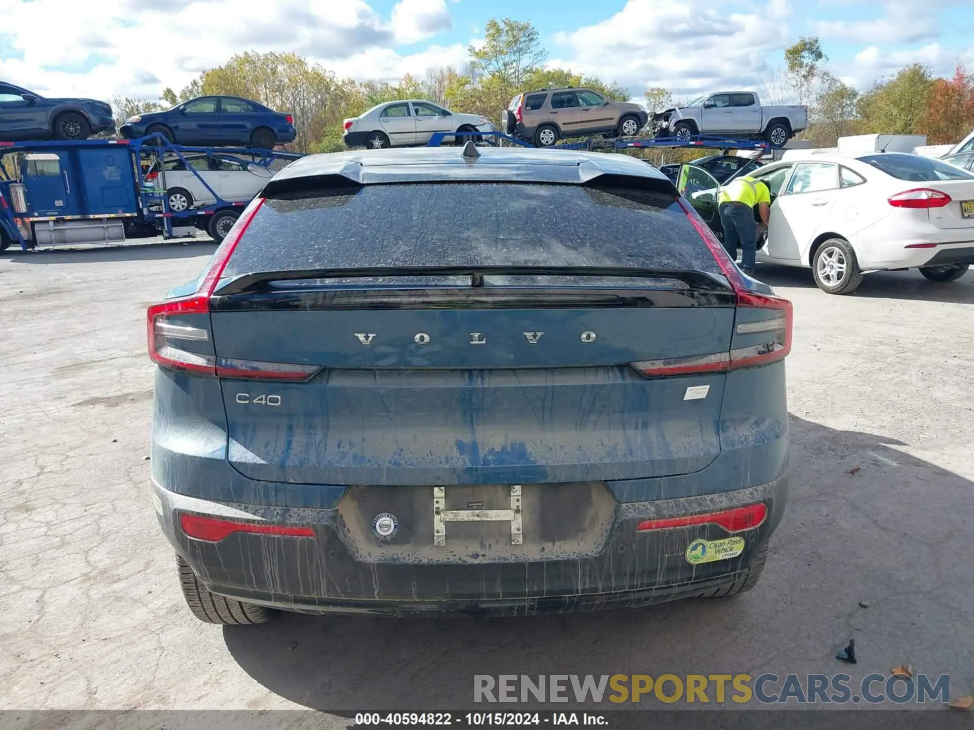 17 Photograph of a damaged car YV4ED3GB4N2003298 VOLVO C40 RECHARGE PURE ELECTRIC 2022