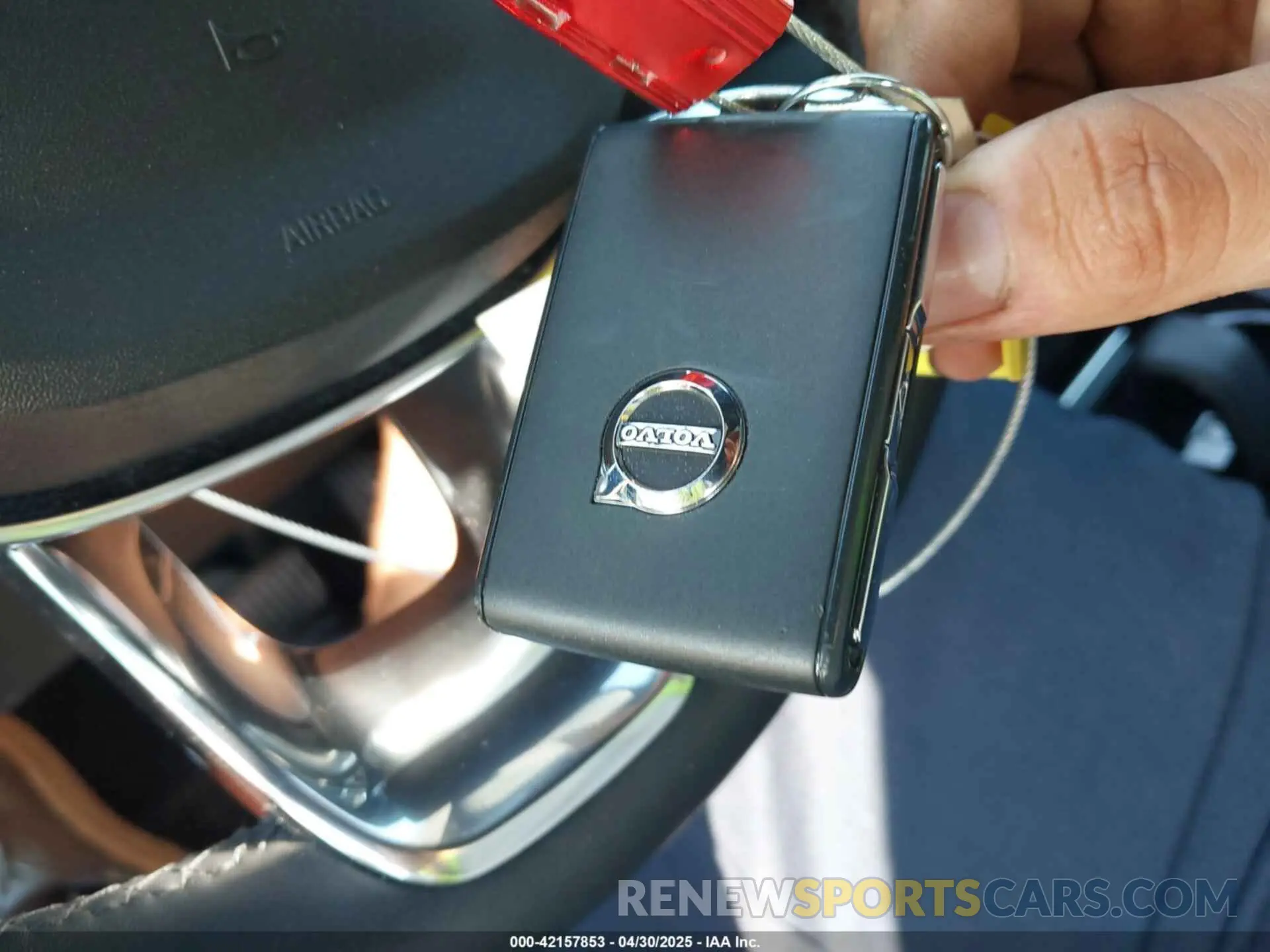 11 Photograph of a damaged car YV4ED3GB5N2007439 VOLVO C40 RECHARGE PURE ELECTRIC 2022