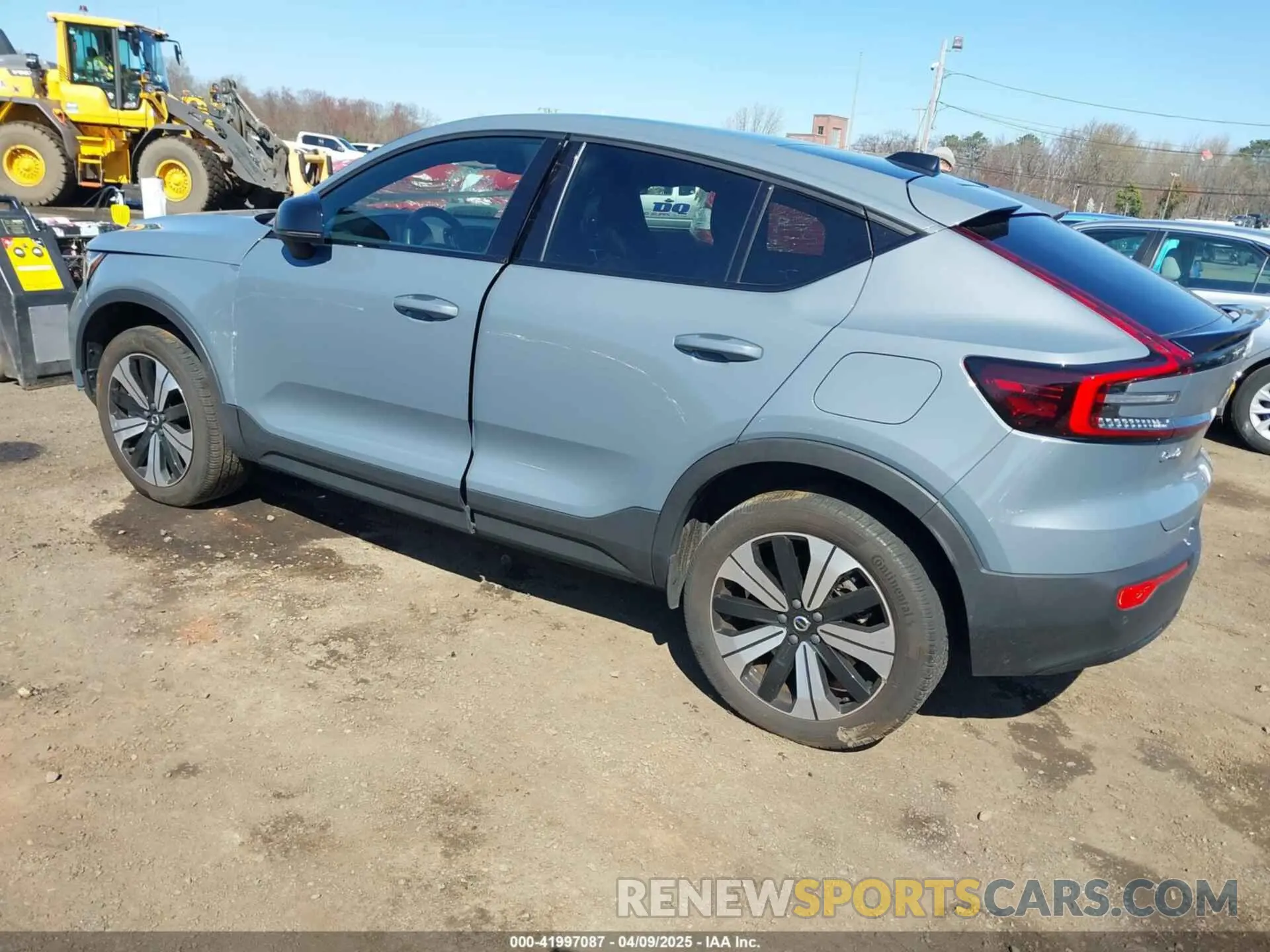 3 Photograph of a damaged car YV4ED3GK0P2041436 VOLVO C40 RECHARGE PURE ELECTRIC 2023