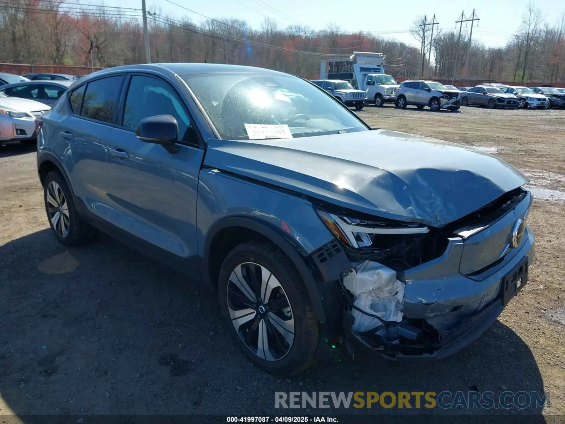 6 Photograph of a damaged car YV4ED3GK0P2041436 VOLVO C40 RECHARGE PURE ELECTRIC 2023