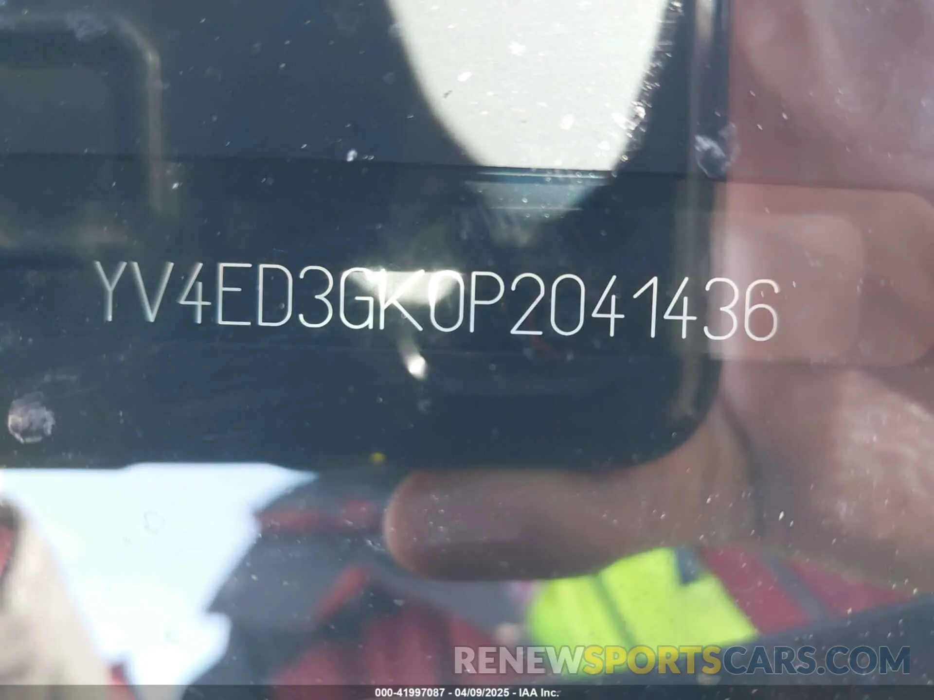 9 Photograph of a damaged car YV4ED3GK0P2041436 VOLVO C40 RECHARGE PURE ELECTRIC 2023