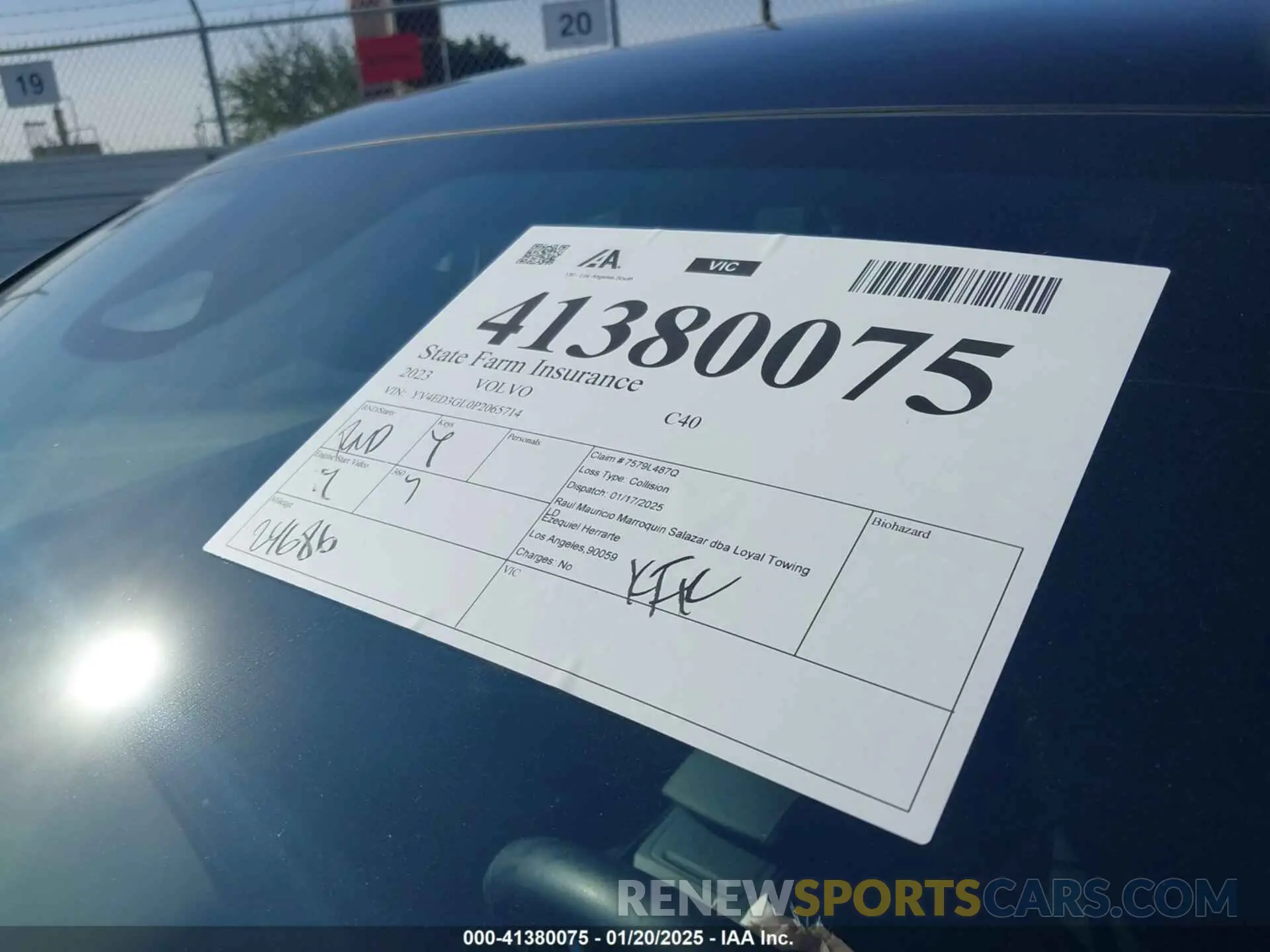 19 Photograph of a damaged car YV4ED3GL0P2065714 VOLVO C40 RECHARGE PURE ELECTRIC 2023