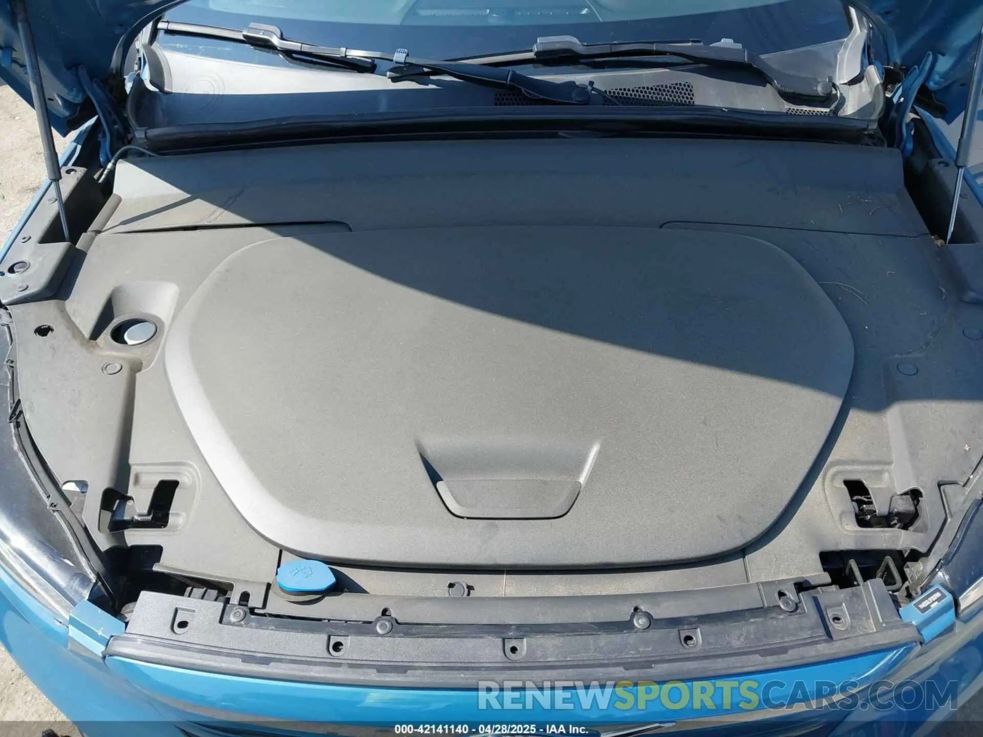 10 Photograph of a damaged car YV4ED3GL5P2037049 VOLVO C40 RECHARGE PURE ELECTRIC 2023
